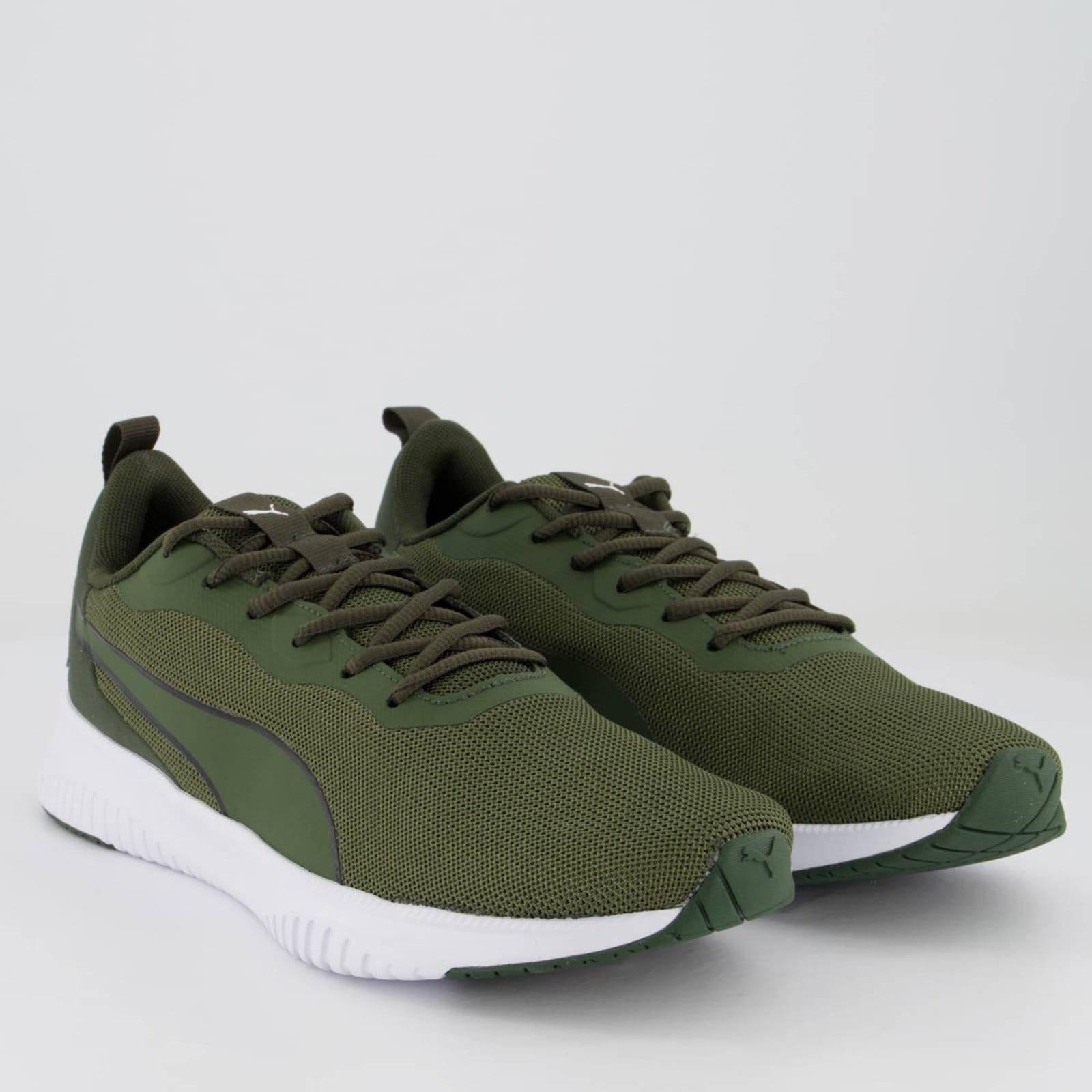 Vista 2 Tênis Puma Flyer Flex BDP Militar Puma verde