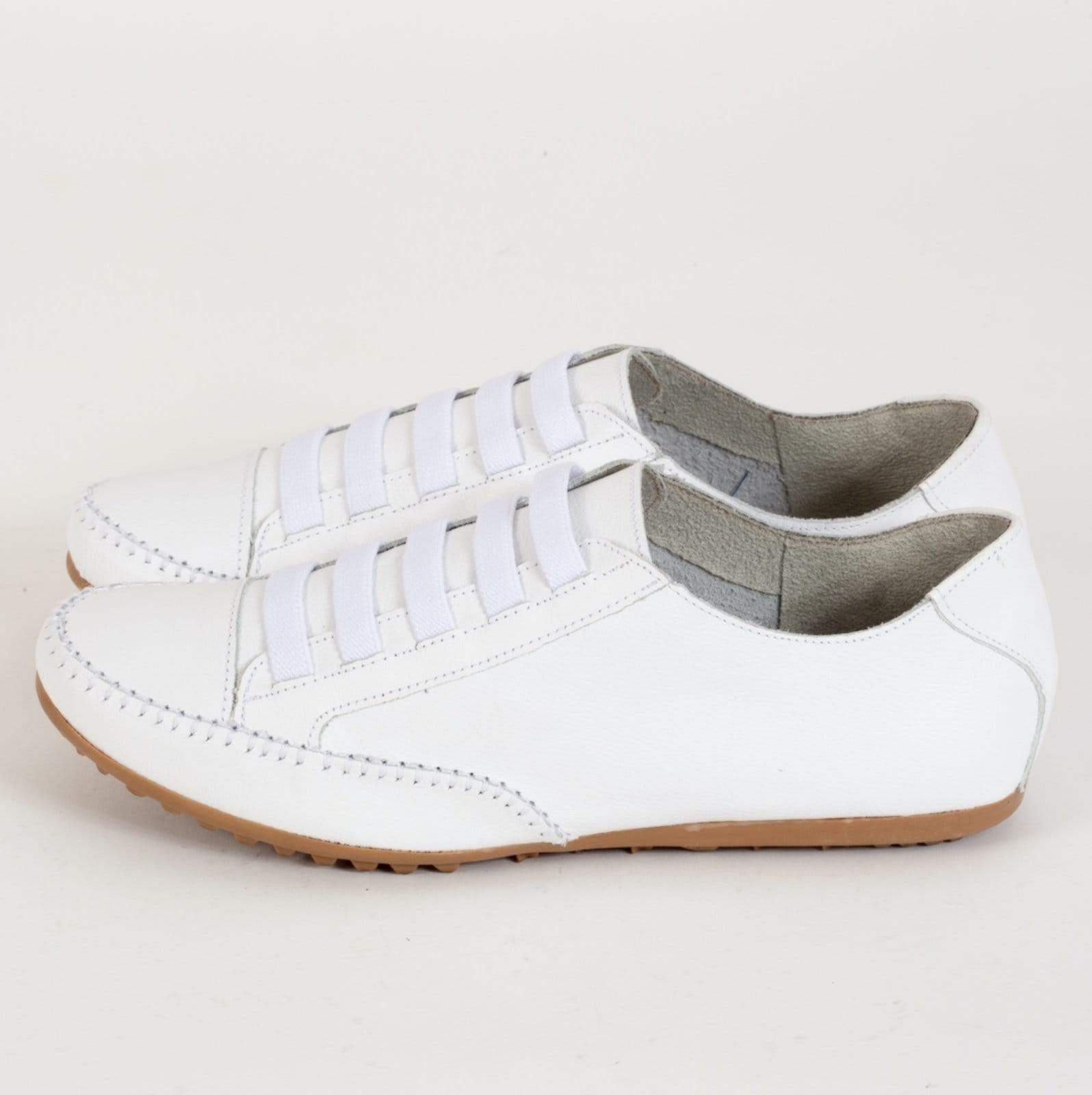 Tênis Mocatênis diRavena em Couro Coleção 2025 - Cod101