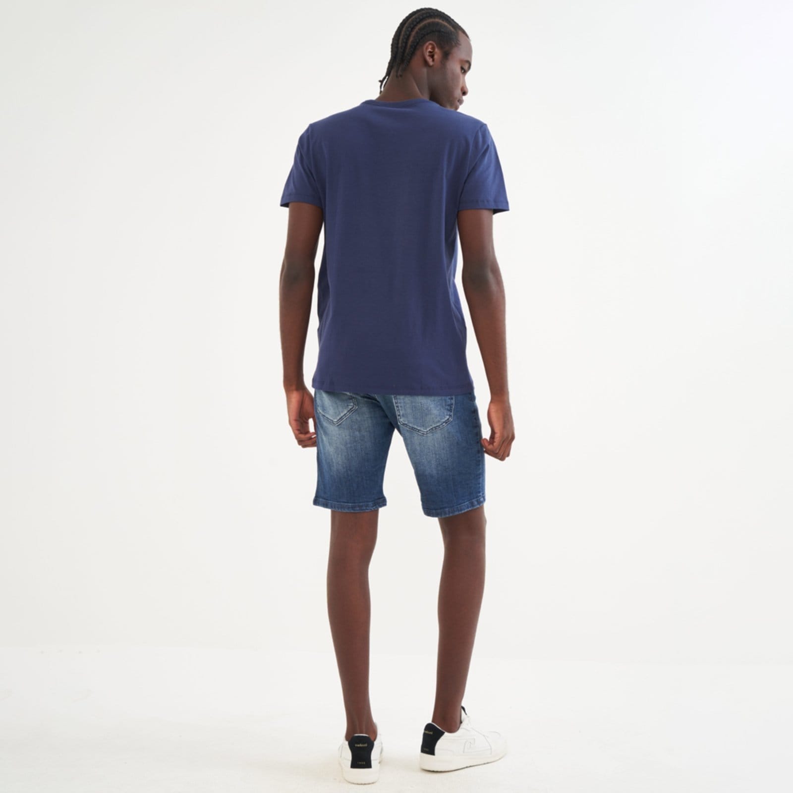 Vista 2 Bermuda Jeans Colcci Davi Fog Pr26 Masculino Colcci azul
