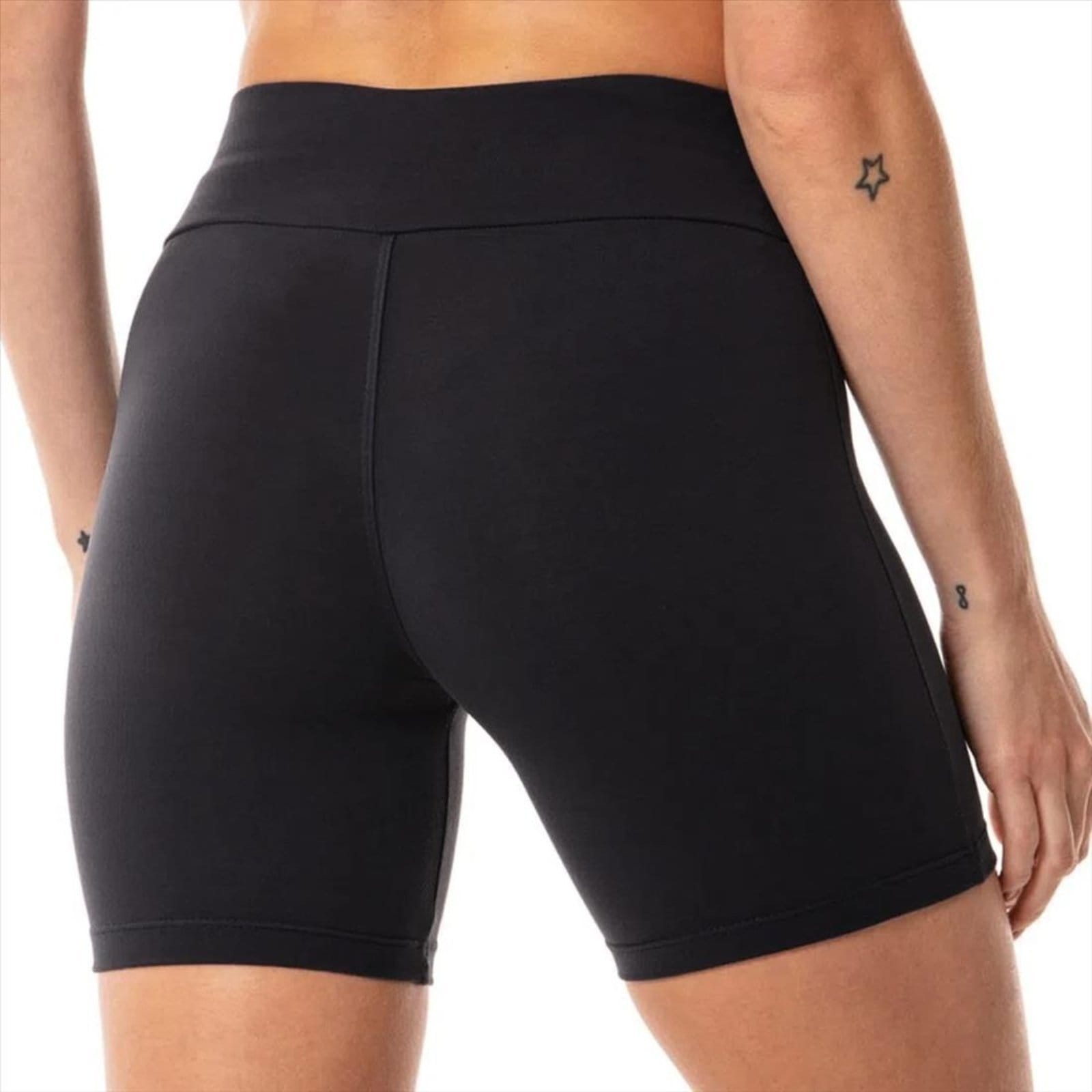 Vista 2 Bermuda Mizuno Feminina Treino Essence Mizuno preto