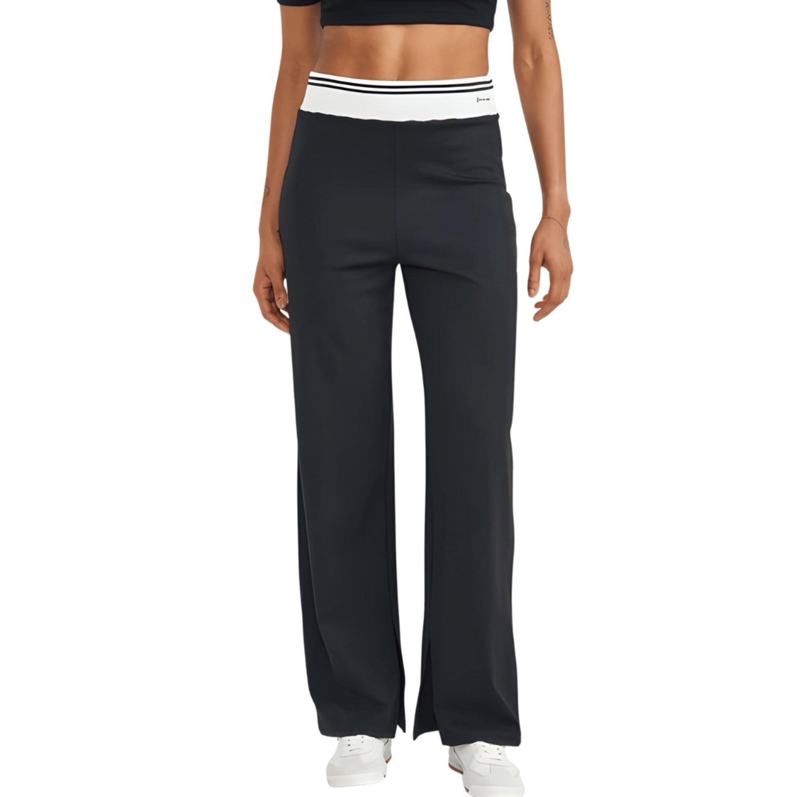 Vista 2 Calça Feminina Sculp Wide Leg Colcci preto