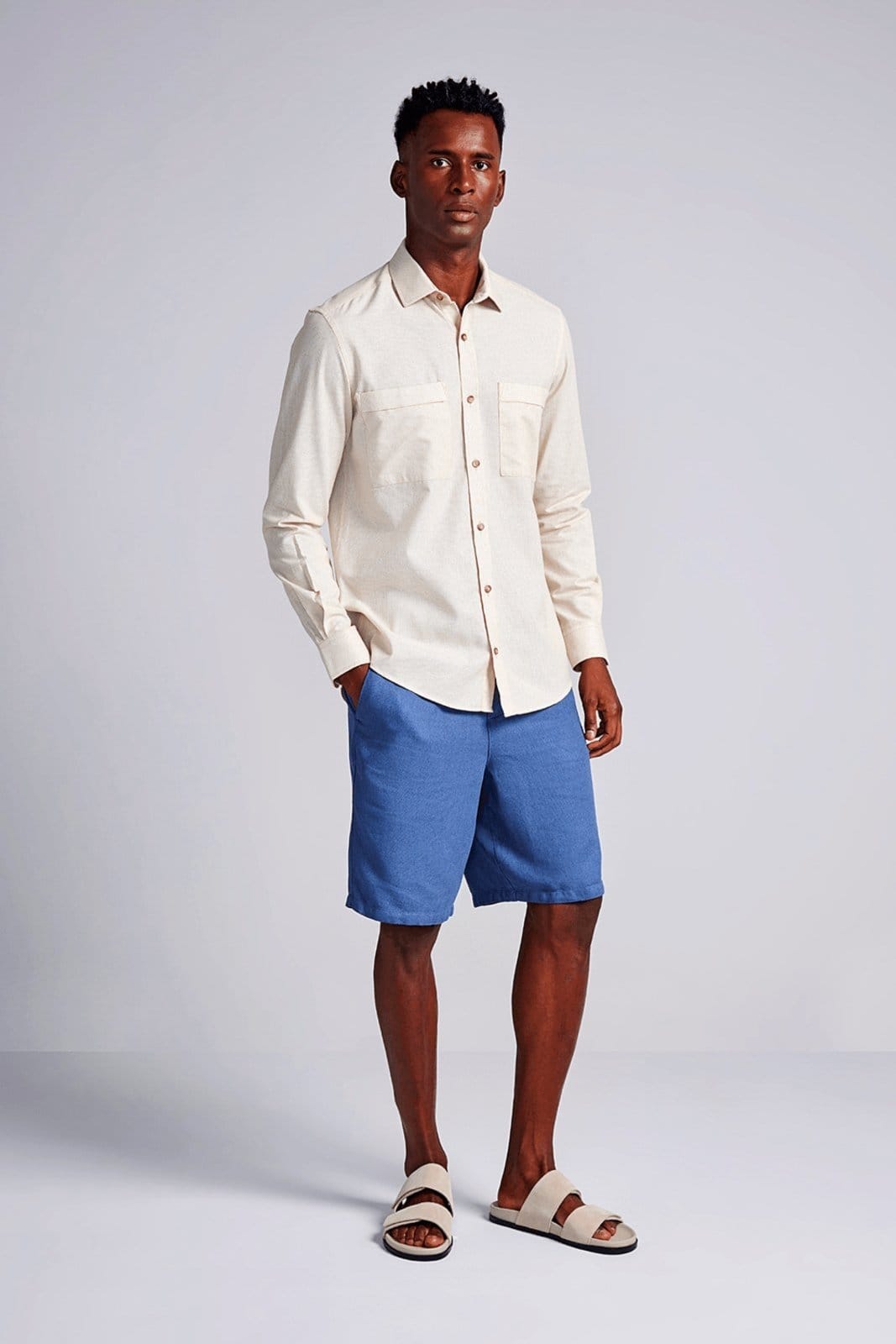 Vista 2 HIGHSTIL Camisa com Bolso Comfort Listrada -Branco HIGHSTIL amarelo