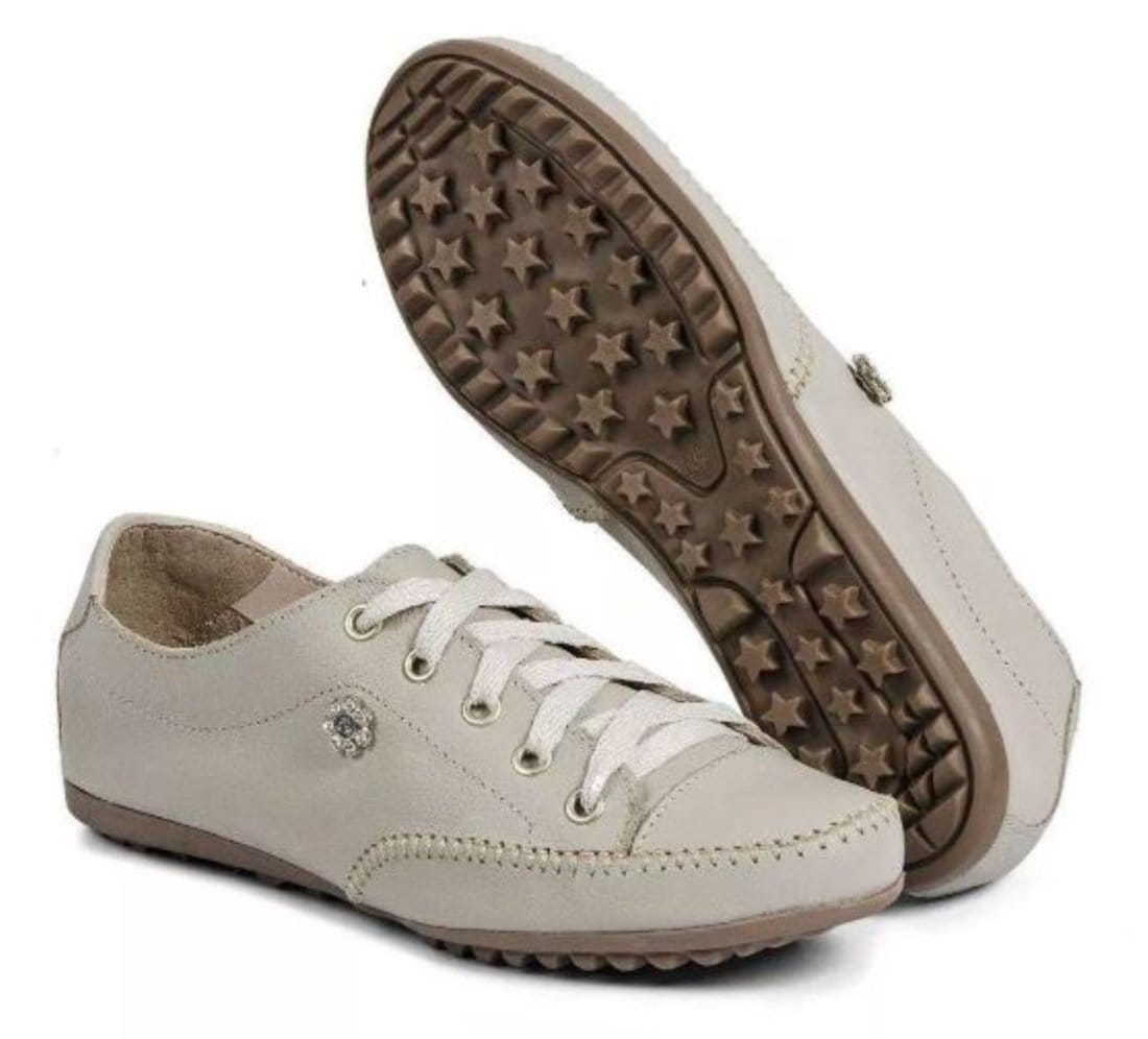 Vista principal Sapatênis Feminino Confort De Couro Cor com Broche ROMEU E JULIETA SHOES bege