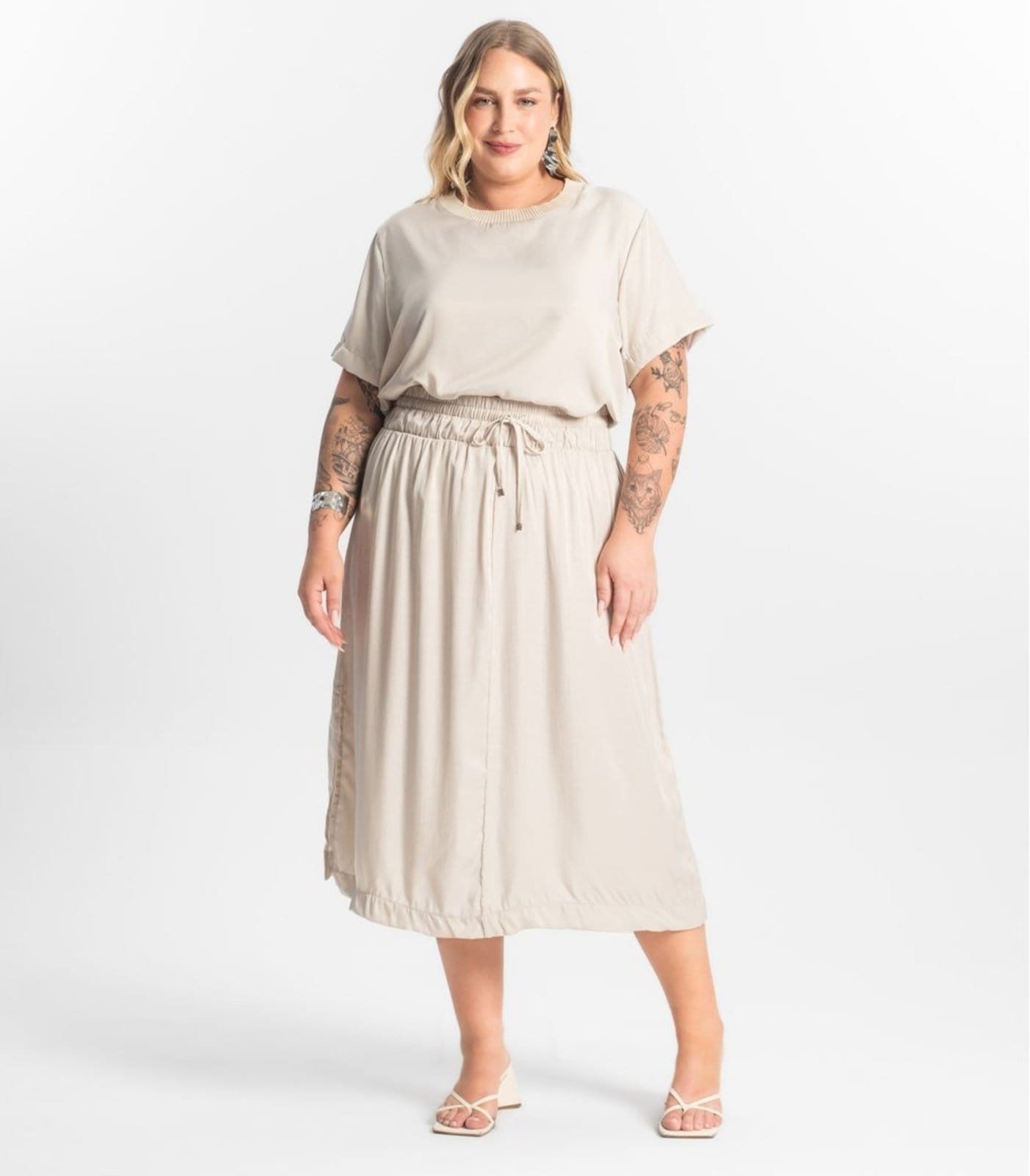 Vista principal Saia Midi Plus Size Secret Glam Secret Glam bege