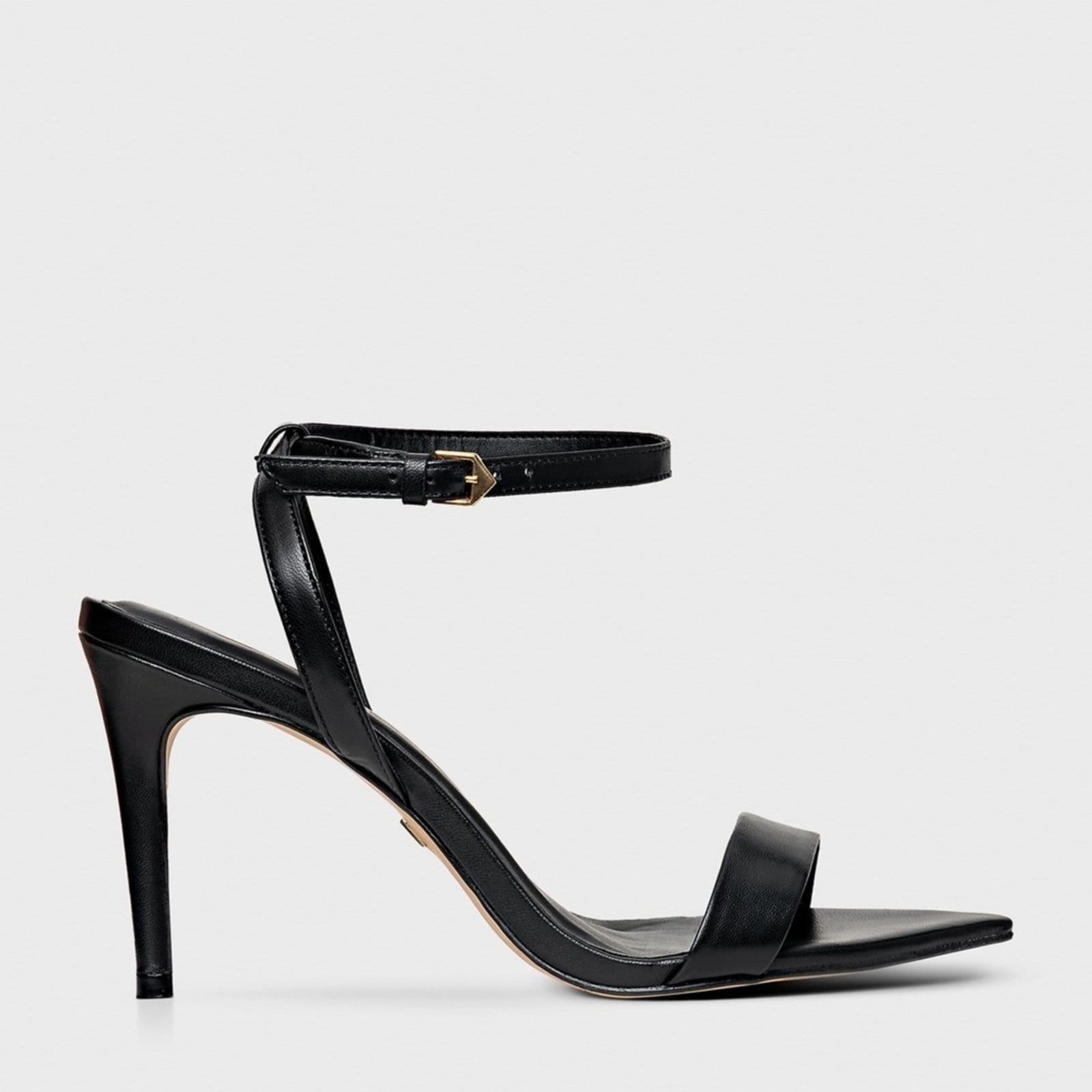 Vista principal Sandália Charm Carrano 816001 Carrano preto