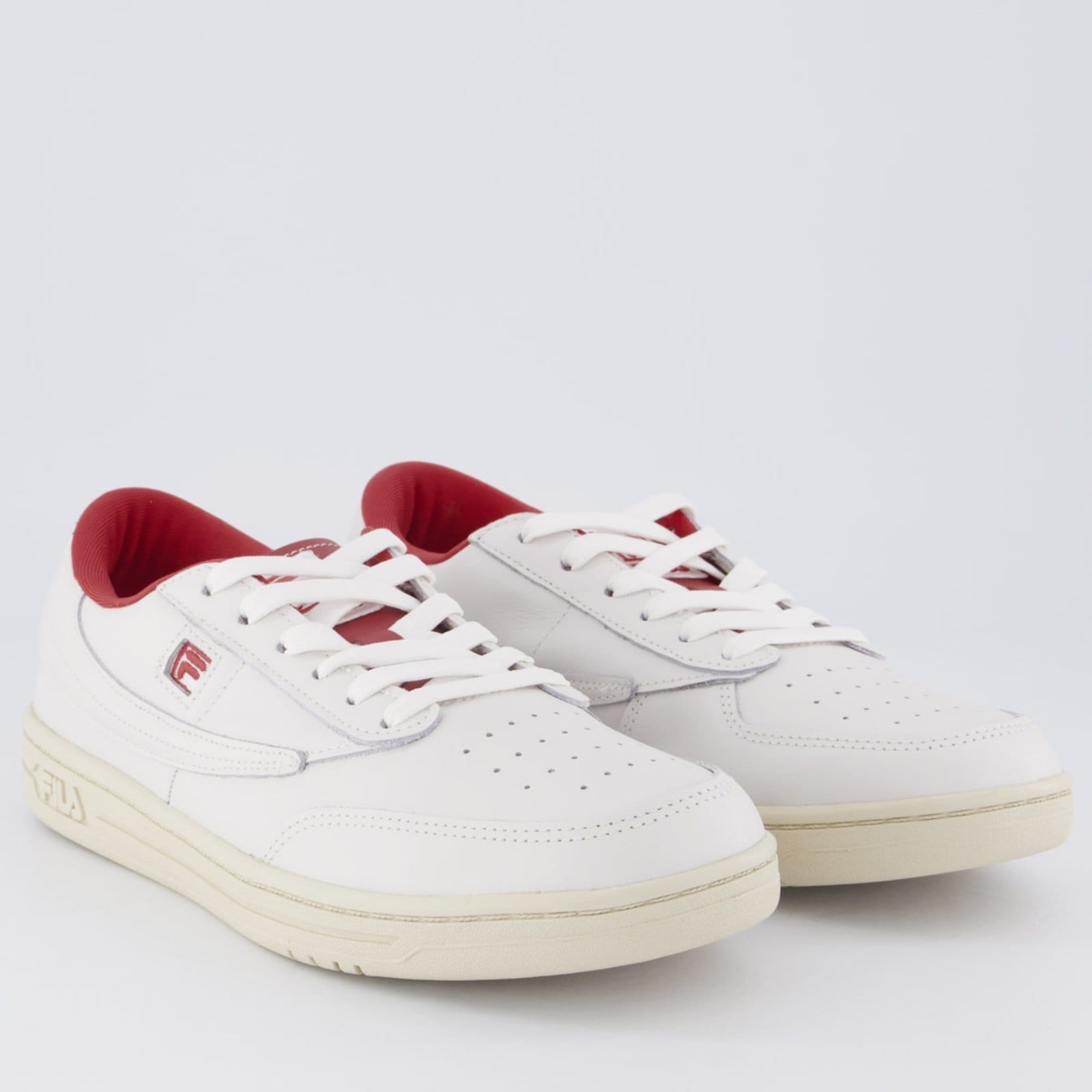 Vista 2 Tênis Fila 88 Origens e Vermelho Fila branco