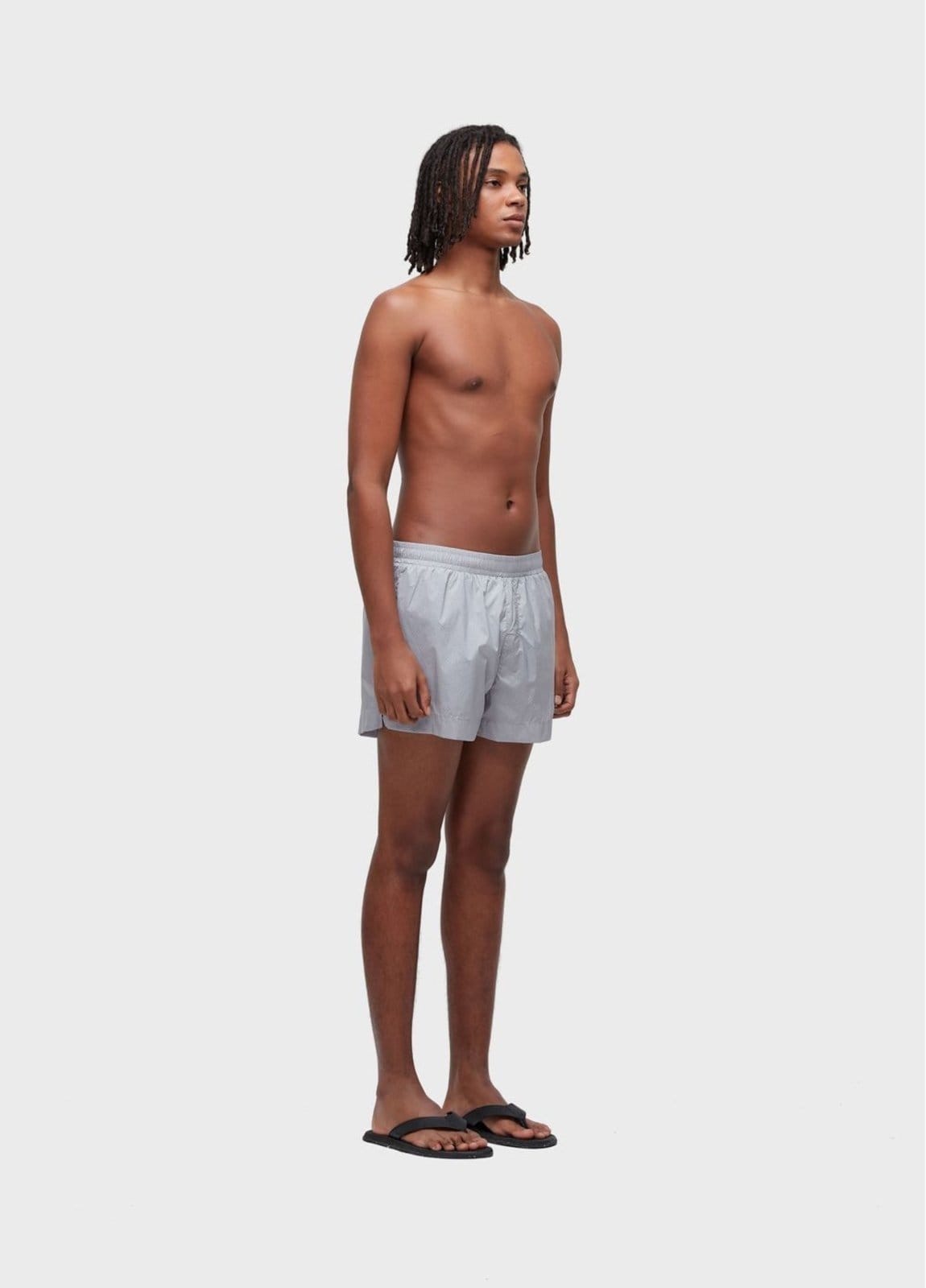 Vista 2 Resort short microfuros Osklen cinza