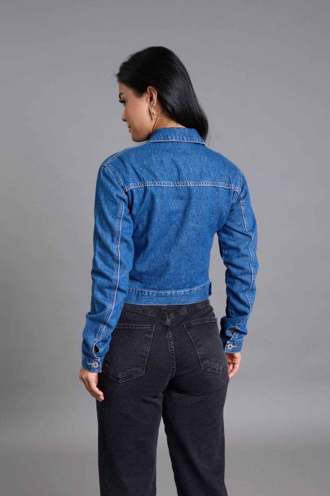 Vista 2 Jaqueta Jeans Cropped Feminina com Botões Lemier Collection LEMIER azul