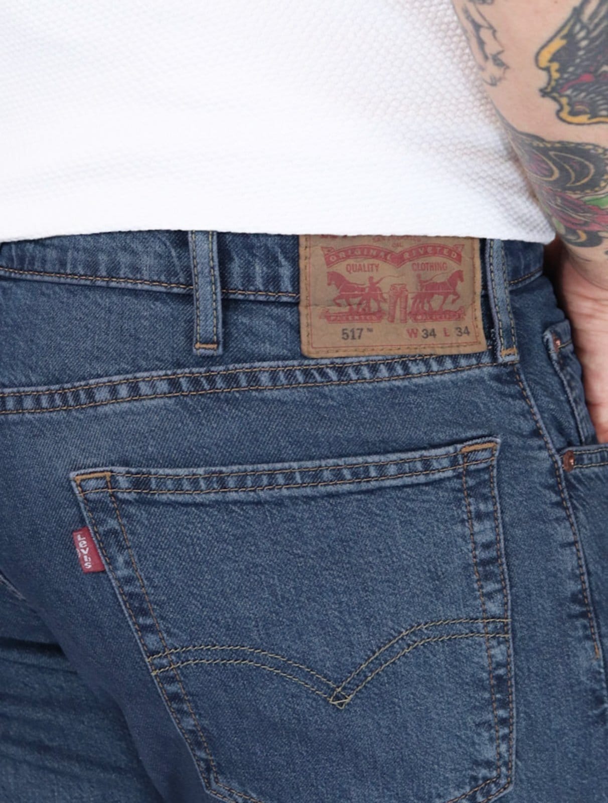 Vista 2 Calça Levis Jeans Masculina 517 Slim Bootcut Médio Levis azul