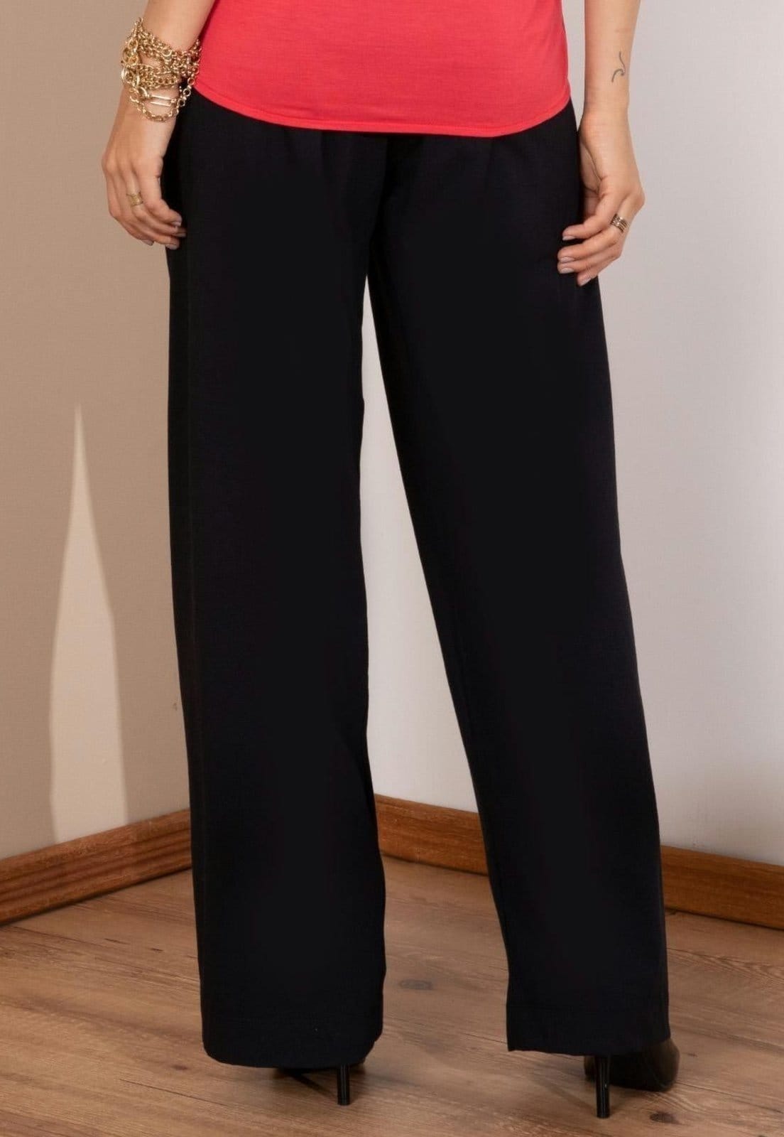 Vista 2 Calça Cós Largo Com Pregas E Bolsos Quintess preto