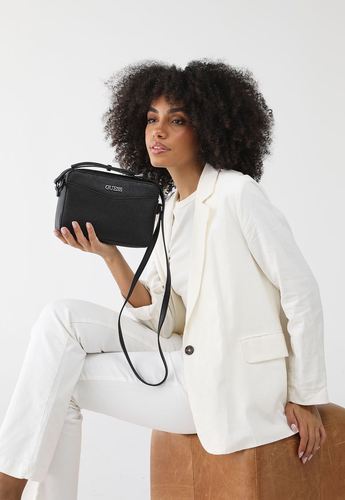 Bolsa Transversal Guess Alça Ajustável Preta