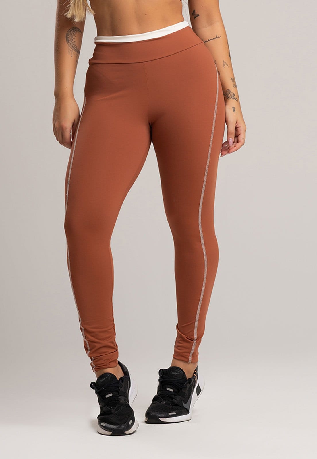 Vista principal Calça Legging MVB Modas Cós de Vira Cintura Alta Feminina Poliamida Mousse Mvb Modas marrom