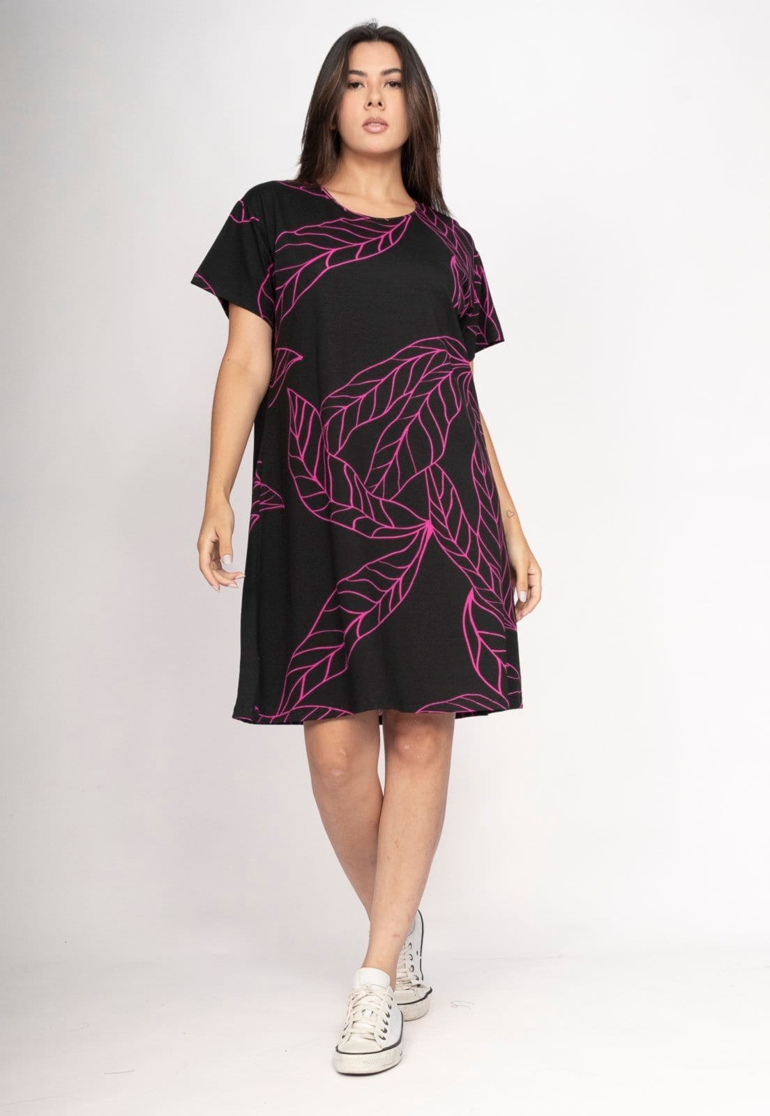 Vista principal Vestido CabanaFree Amanayara Curto Malha Antúrios Lilás Cabanafree estampado