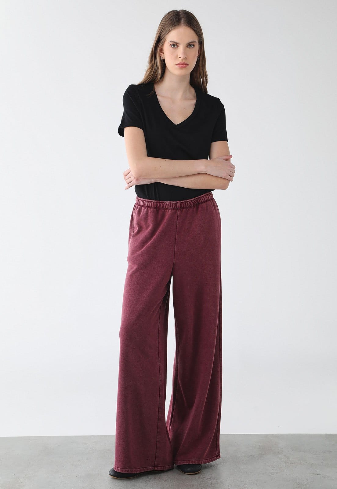 Vista 2 Calça Feminina GAP Reta Cintura Alta GAP bordô