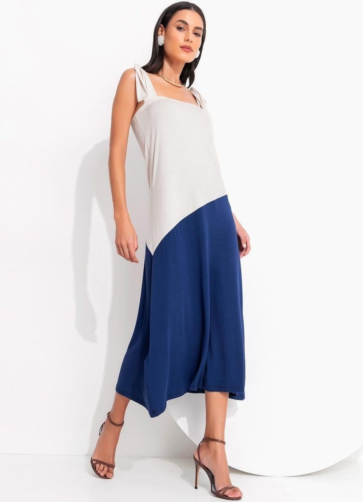 Vista principal Vestido Off White Em Malha De Viscose Quintess bege white