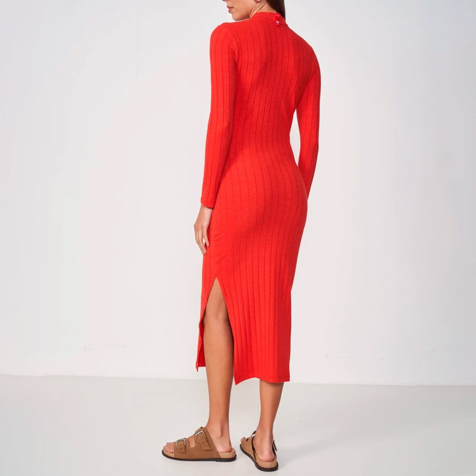 Vista 2 Vestido Super Mid Colcci Canelada Cut In25 Feminino Colcci vermelho