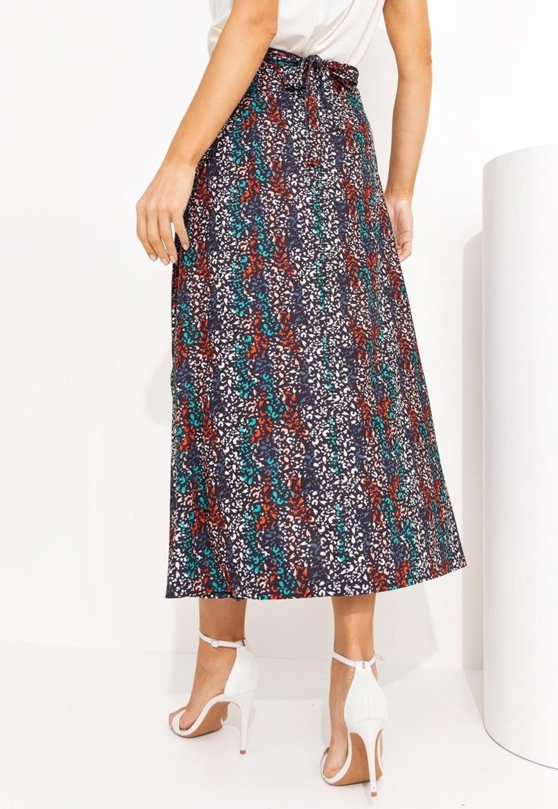 Vista 2 Saia Envelope Com Amarração Quintess estampado