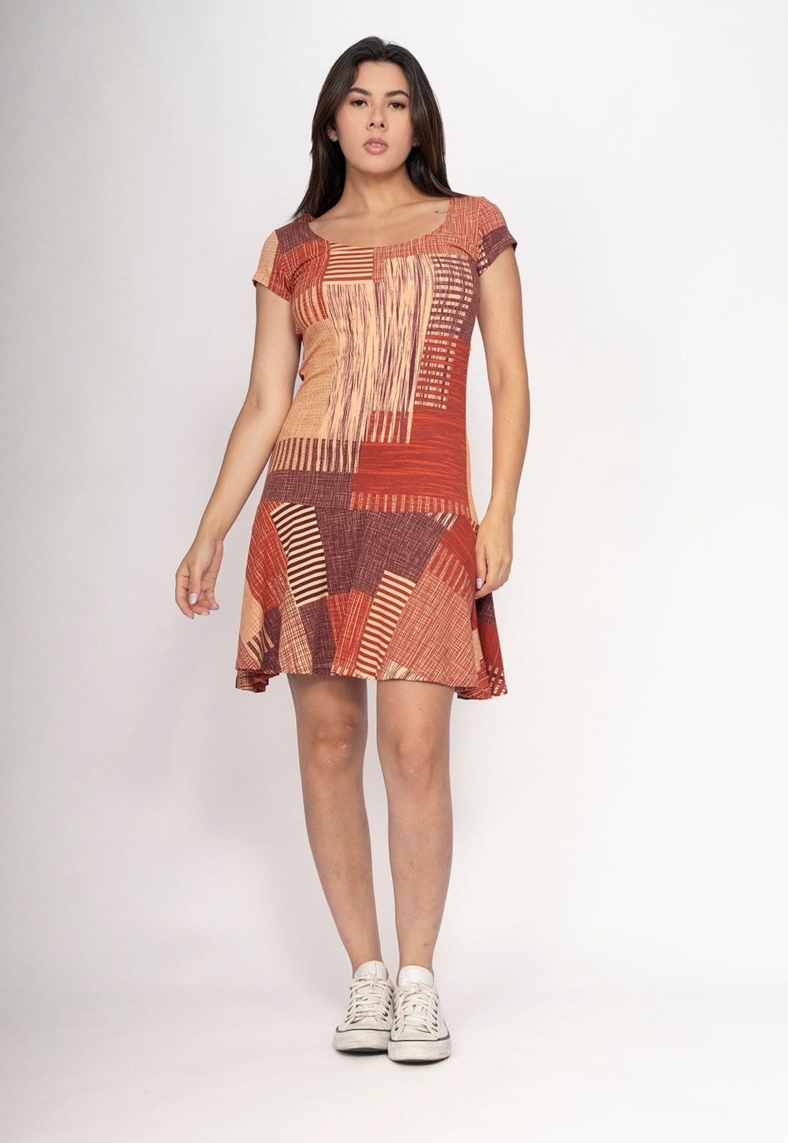 Vista 2 Vestido Amazonia Vital Aiyra Curto Malha Tramas do Sol Amazonia Vital estampado