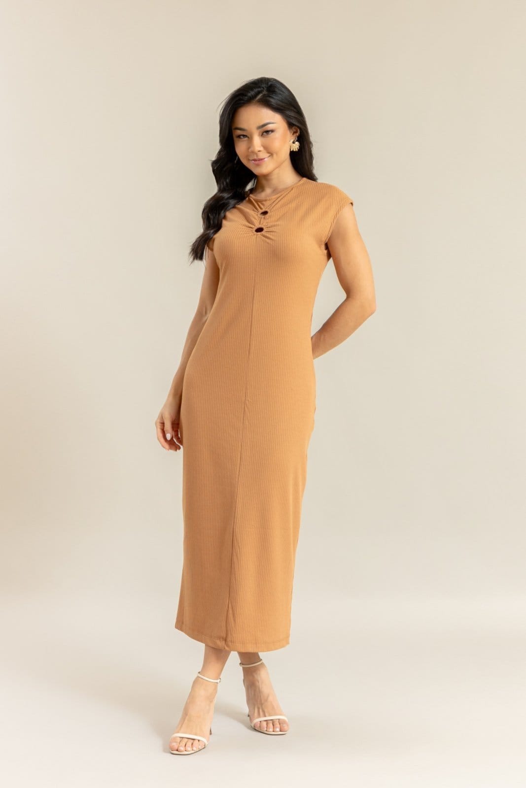 Vestido Canelado Midi Feminino com Abertura Posterior