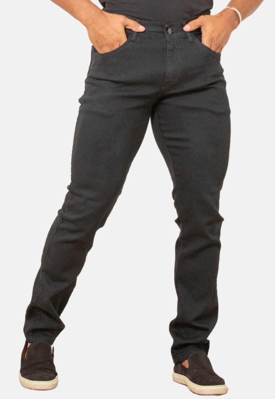 Vista 2 Calça Jeans Preta Básica Essencial Elastano BOEN JEANS preto