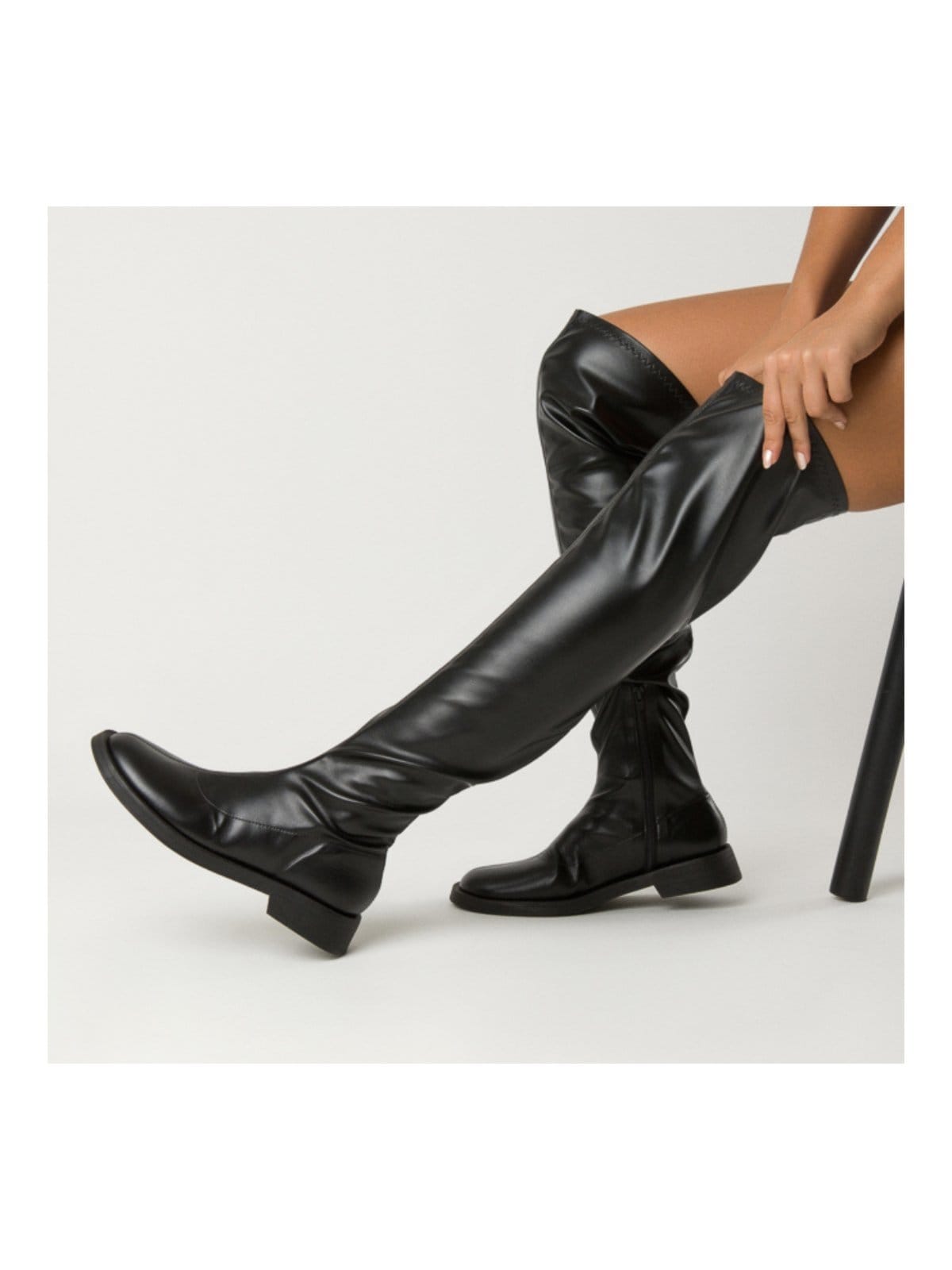 Vista 2 BOTA HEVILYN DI VALENTINI NAPA Di Valentini preto