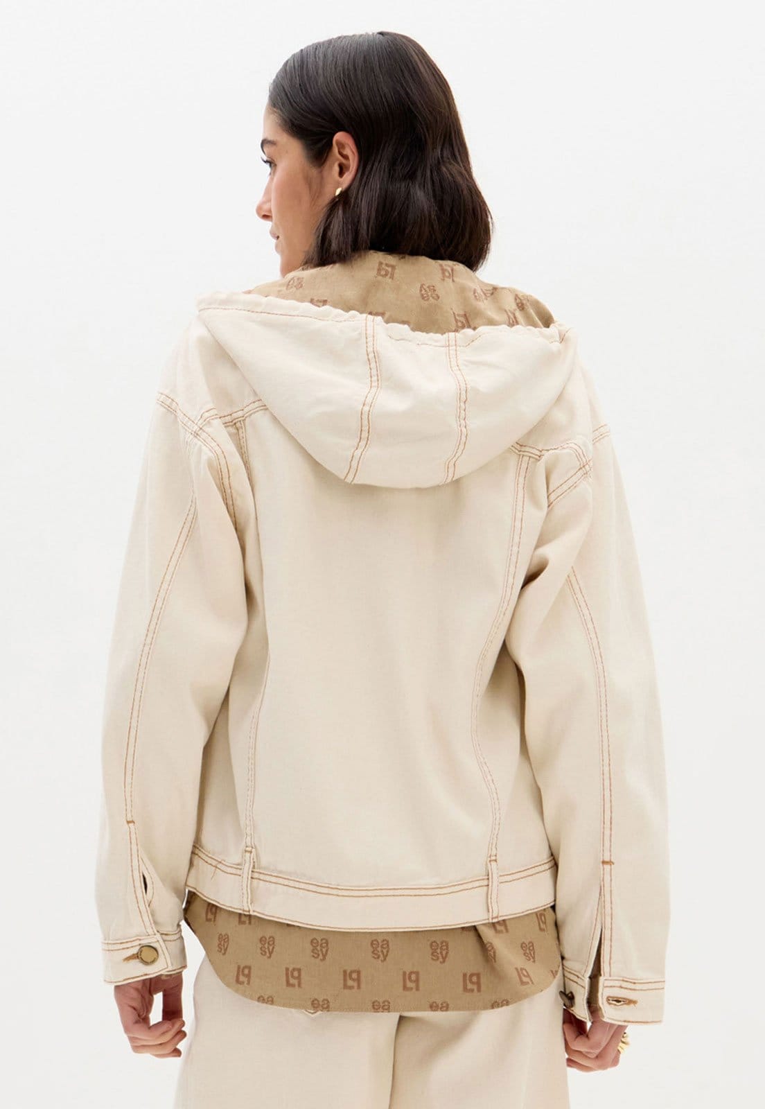 Vista 2 Jaqueta Feminina Lança Perfume Capuz Off-White Lança Perfume off-white white