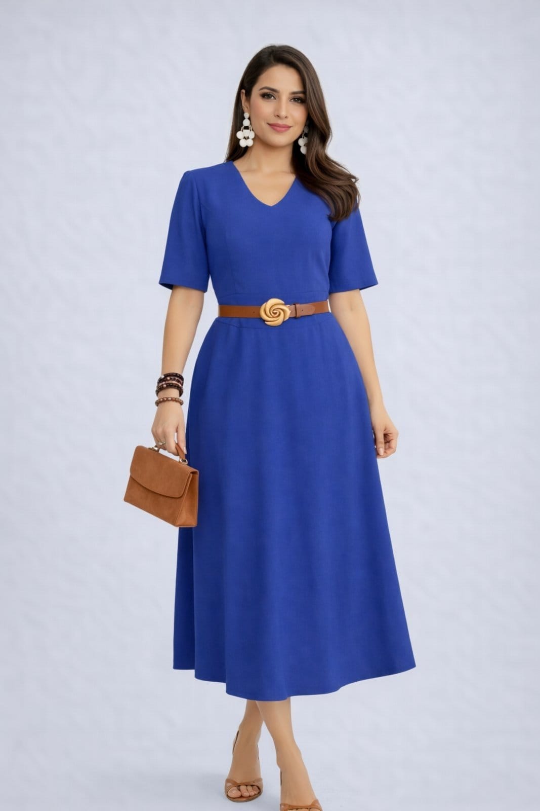 Vestido Midi D Bell Outlet Fashion Gola V Com Cinto Escuro