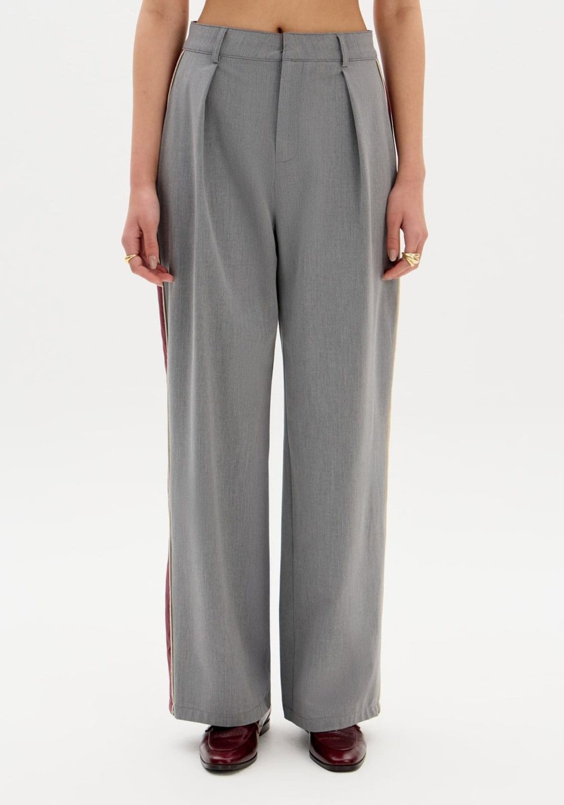 Vista 2 Calça Reta Alfaiataria Cintura Média My Favorite Things preto