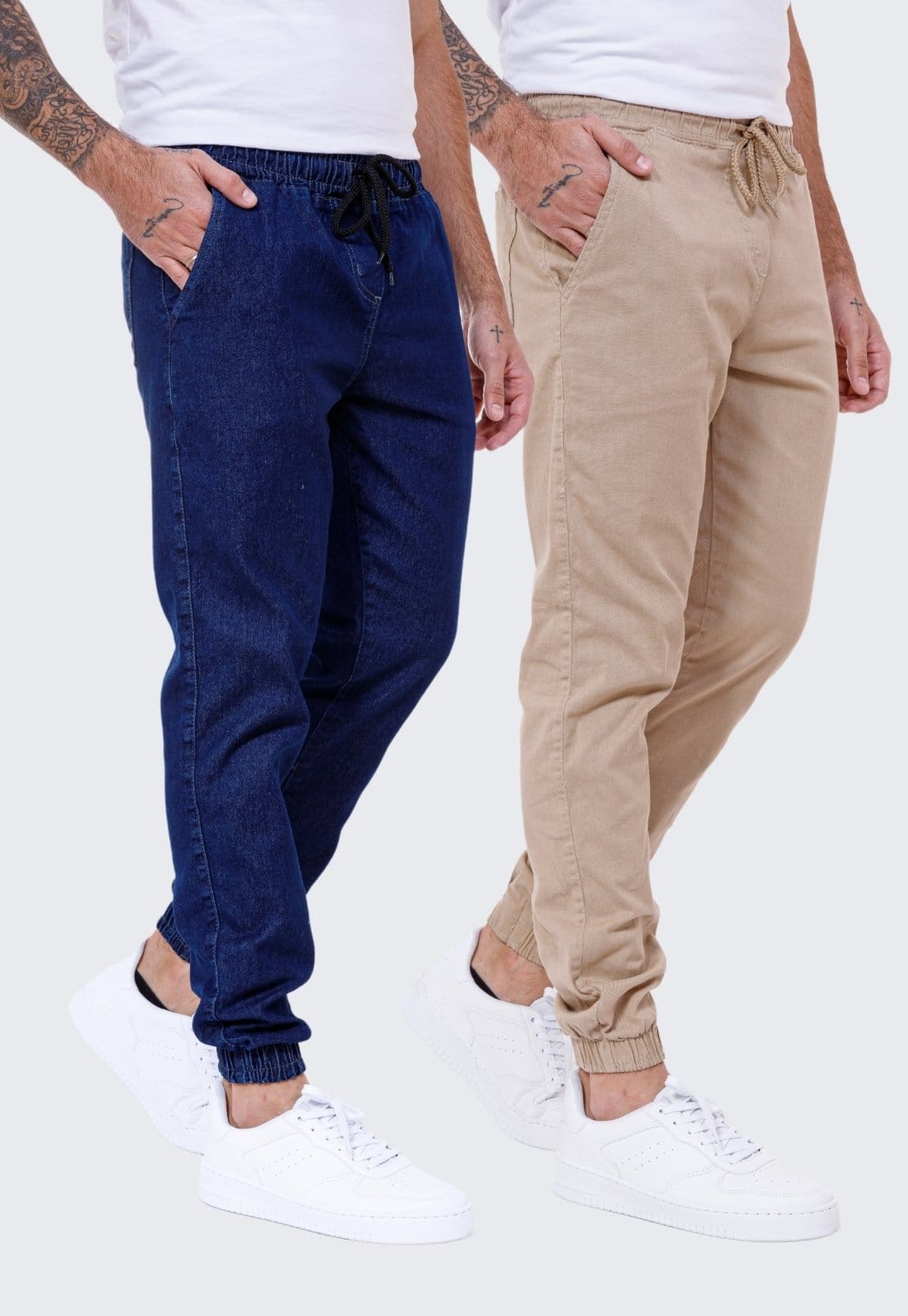 Vista principal Kit 2 Calça Jogger Sarja Masculina Daze Modas Jeans Escuro e Daze Modas bege