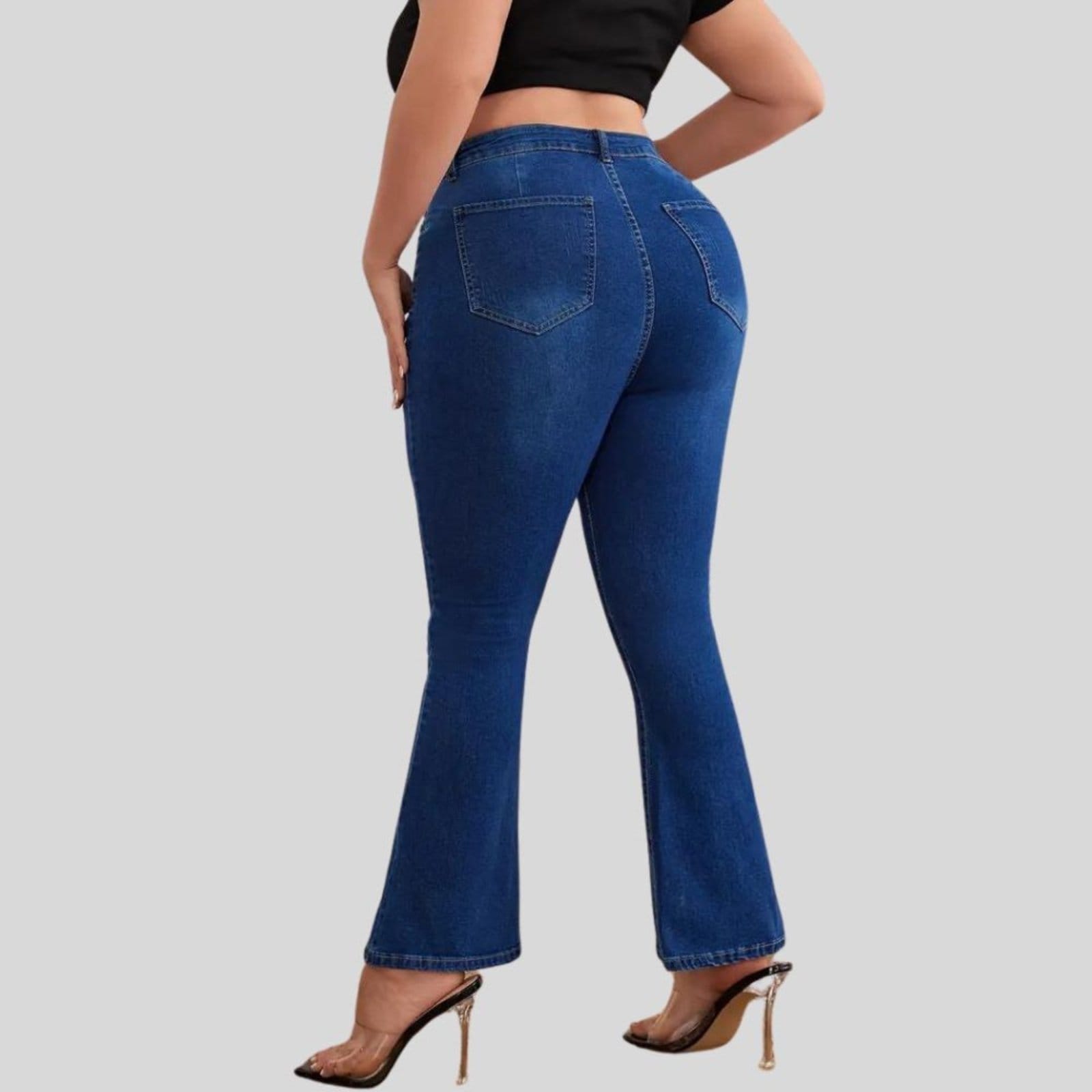 Vista 2 Calça Feminina Flare Plus Size Lavagem Escura Premium TEX JEANS jeans
