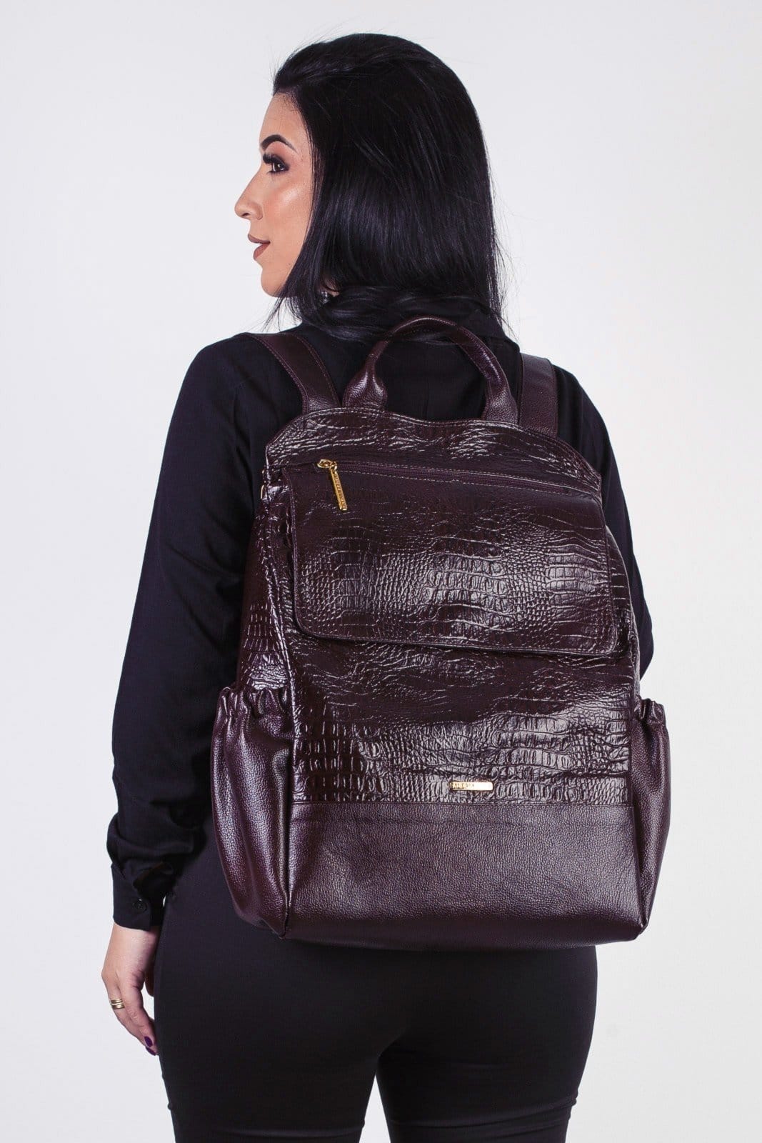Mochila antifurto grande de couro croco Suzana - Marsala