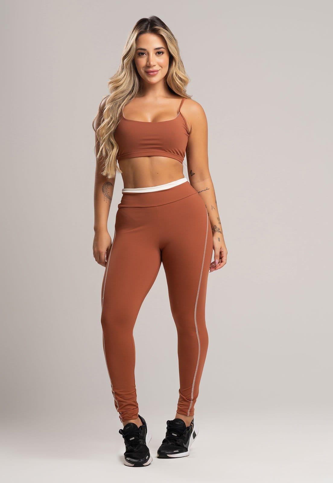 Vista principal Calça Legging Academia MVB Modas Cós de Vira Cintura Alta Feminina Poliamida Mousse Mvb Modas marrom