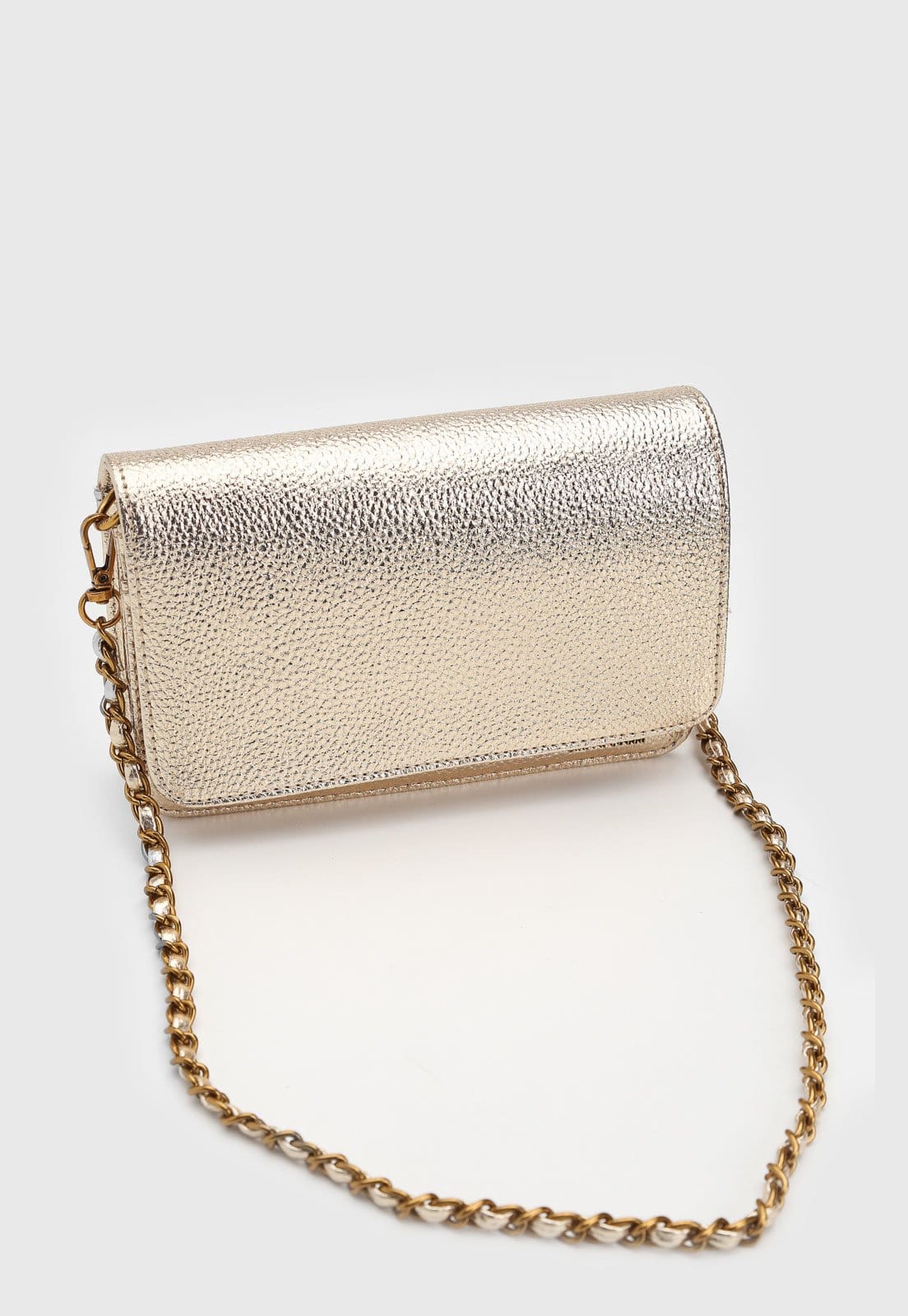 Vista 2 Bolsa Tiracolo Santa Lolla Metalizada Dourada Santa Lolla dourado