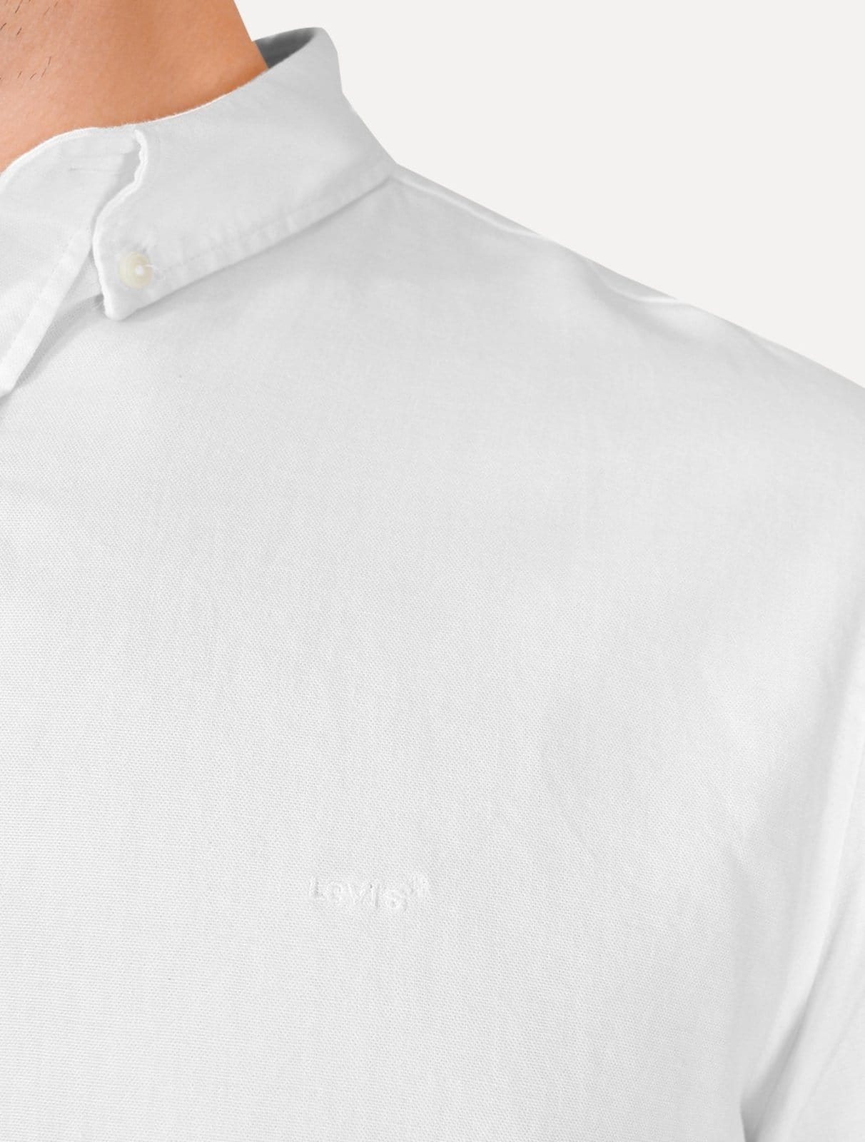 Vista 2 Camisa Levis Masculina Relaxed Oxford Authentic Button Down Branca Levis branco