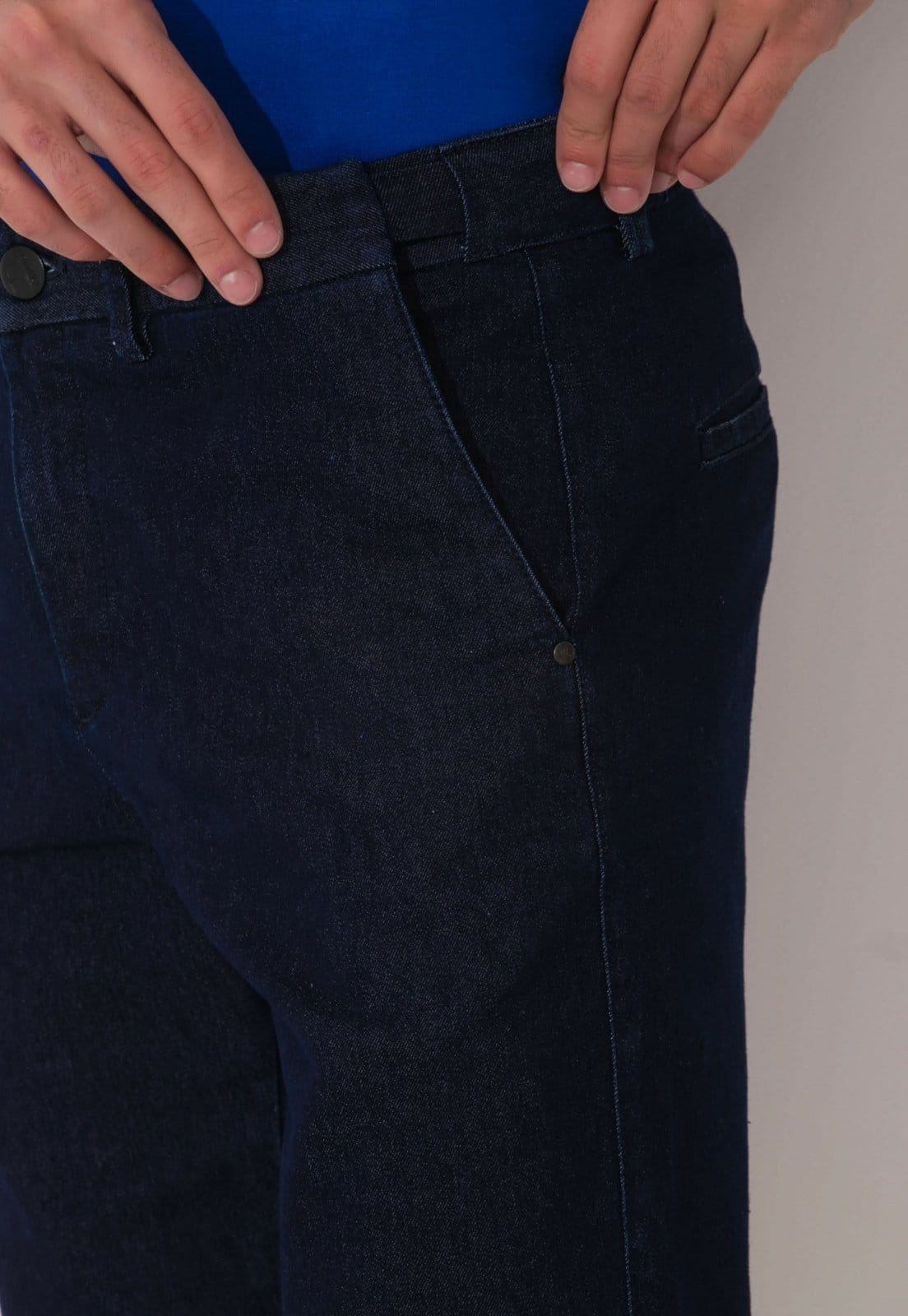 Vista 2 Bermuda Traymon Jeans Tecnologia Moovexx Marinho Traymon azul marinho