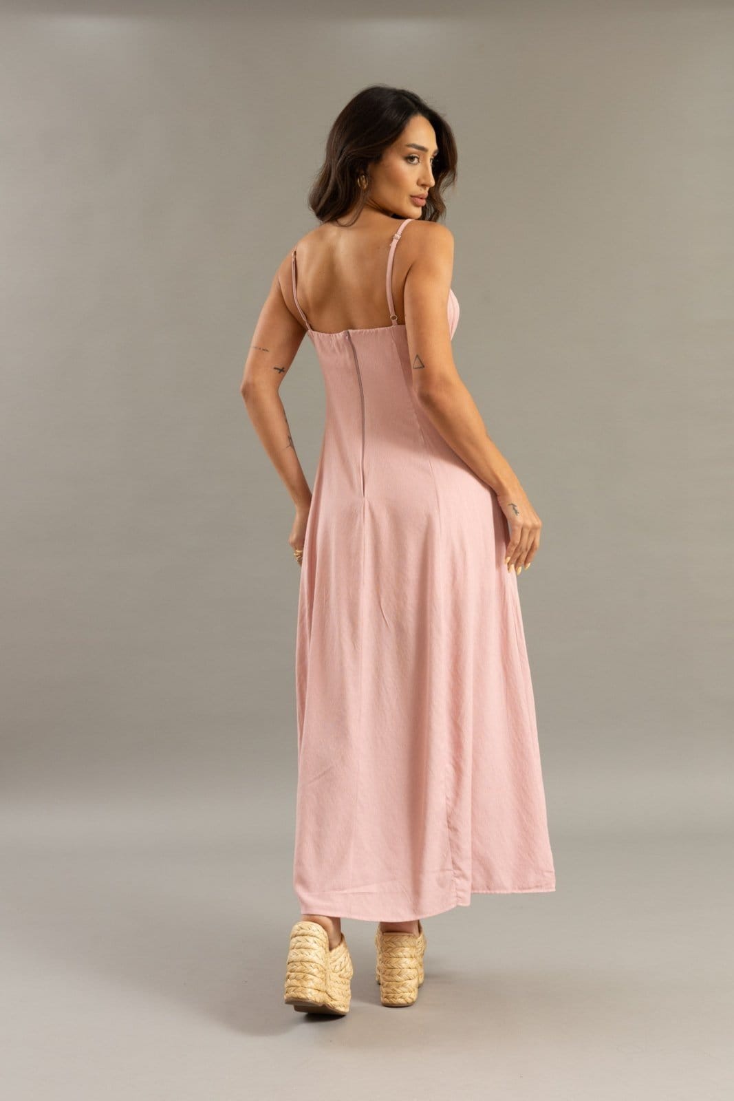 Vista 2 Vestido Longo com Busto Franzido e Fenda Lateral Lemier Collection LEMIER rosa