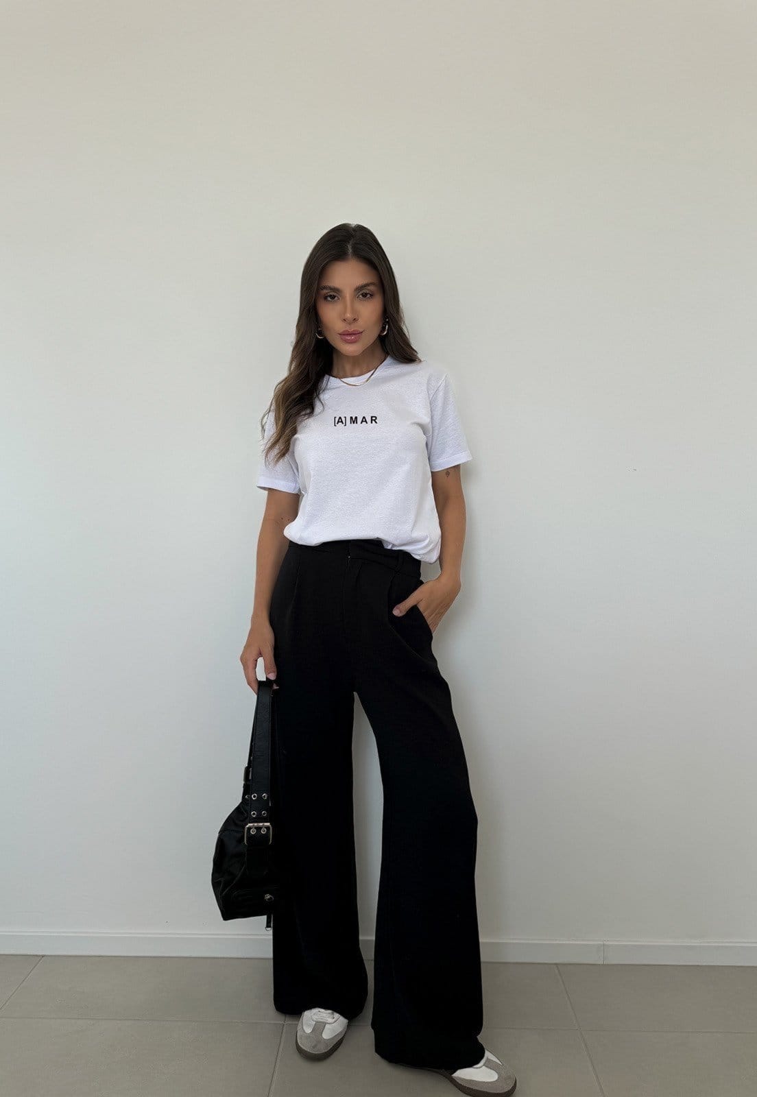 Vista 2 Camiseta Cianitas Branca Estampa Amar Cianitas branco