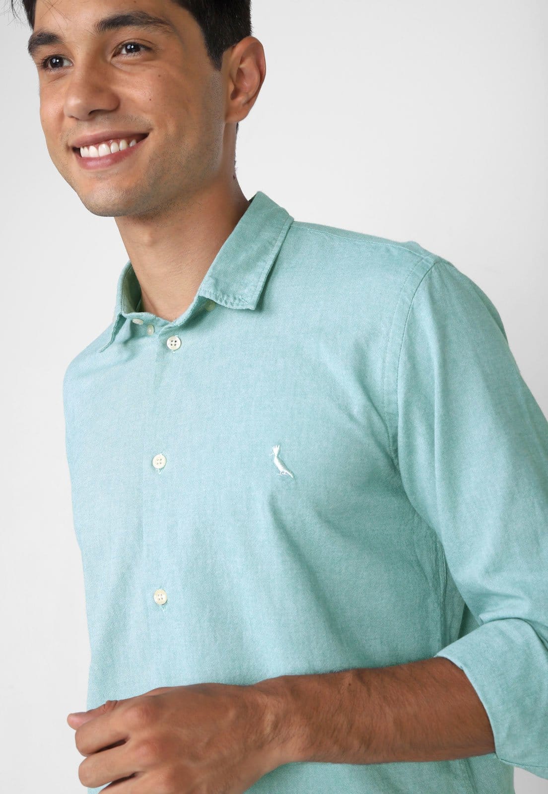 Vista 2 Camisa Reserva Reta Bordado Reserva verde