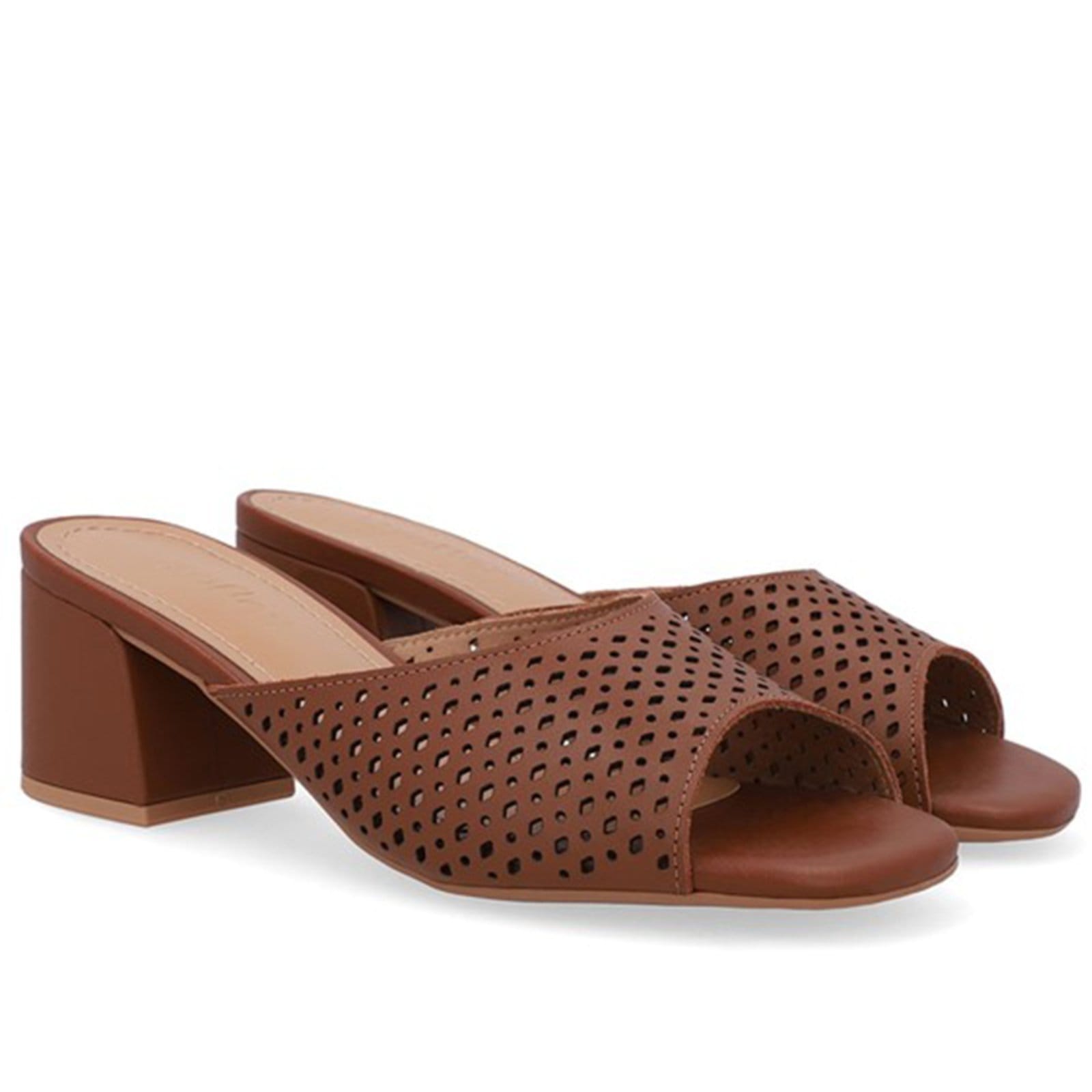 Vista 2 Tamanco Salto Bloco Couro Detalhe Laser Usaflex Canela - 003 Usaflex marrom