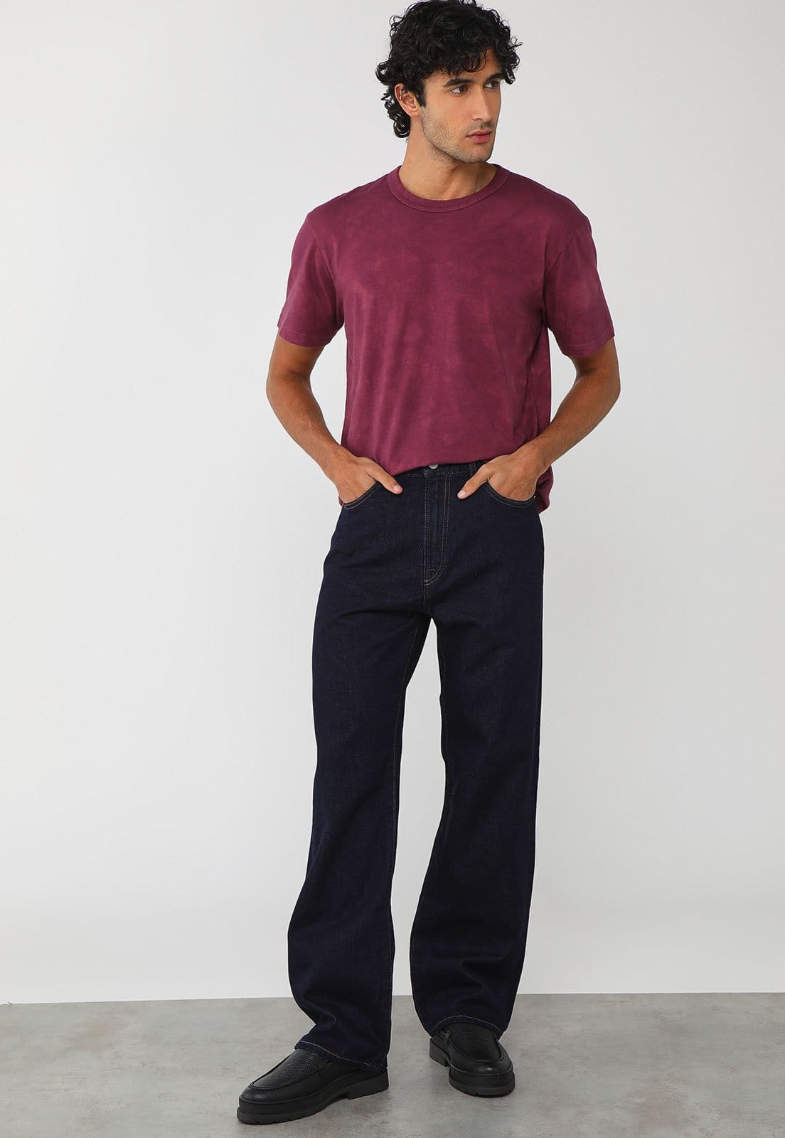 Vista 2 Calça Masculina GAP Reta Escura GAP azul