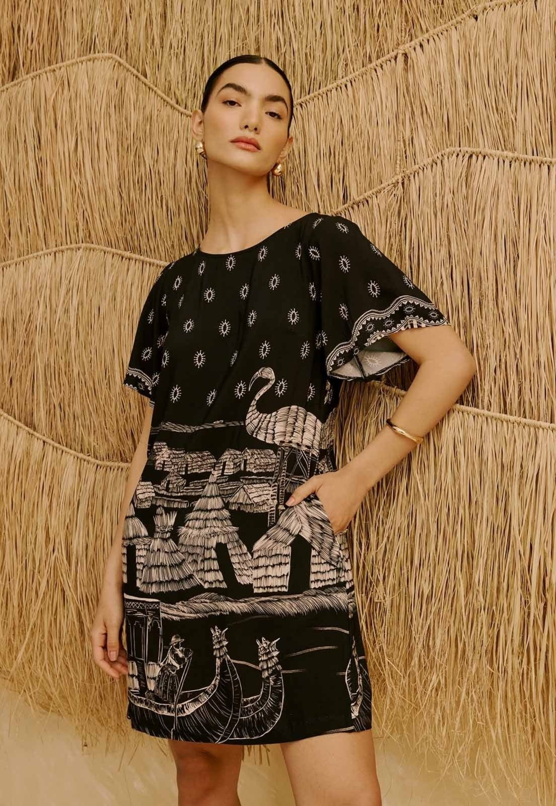 Vista principal Vestido Manga Curta Estampado Lago Titicaca CaCay preto