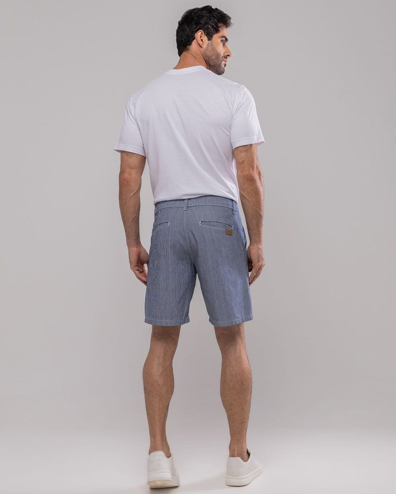 Vista 2 Bermuda Jeans Masculina Listrada Chino 11200 Consciência listrado