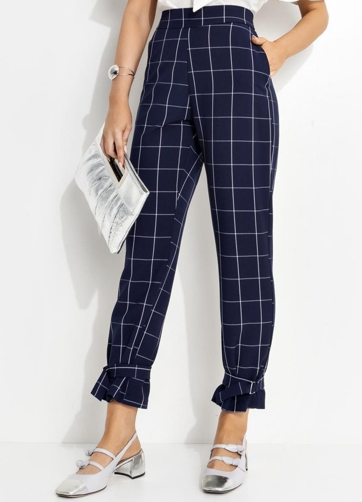 Vista 2 Calça Em Tecido De Alfaiataria Xadrez Grid Quintess azul