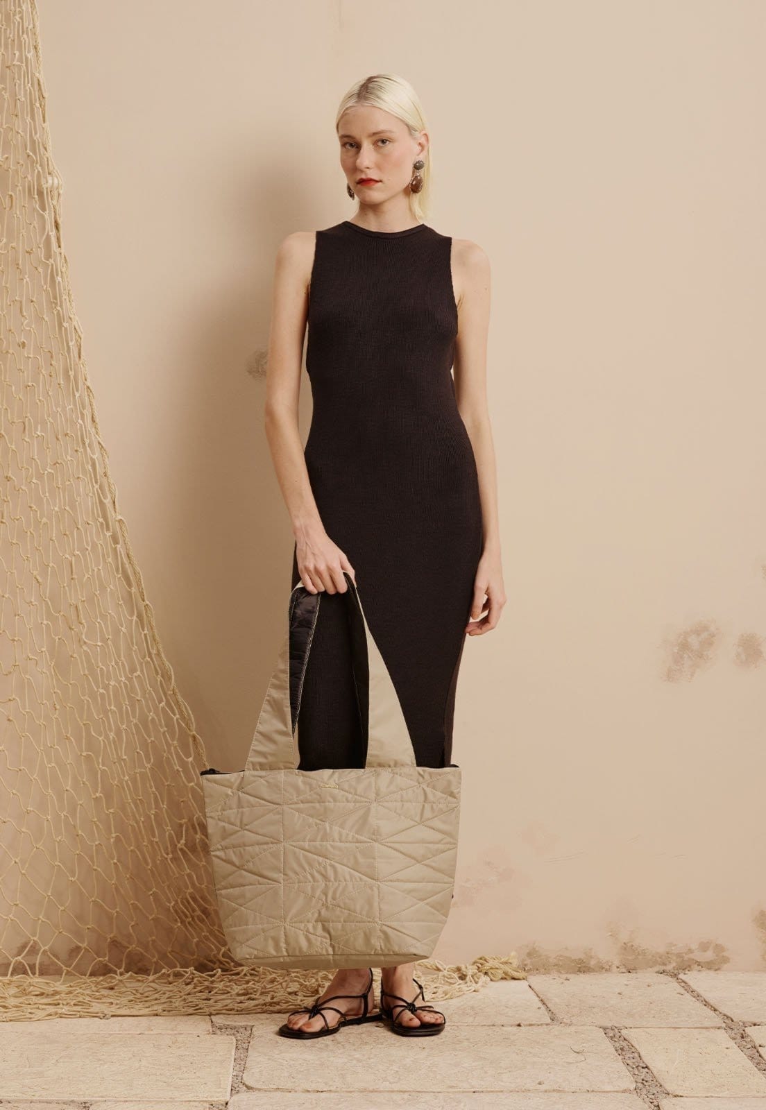 Vista 2 Bolsa El Calafate CaCay cinza