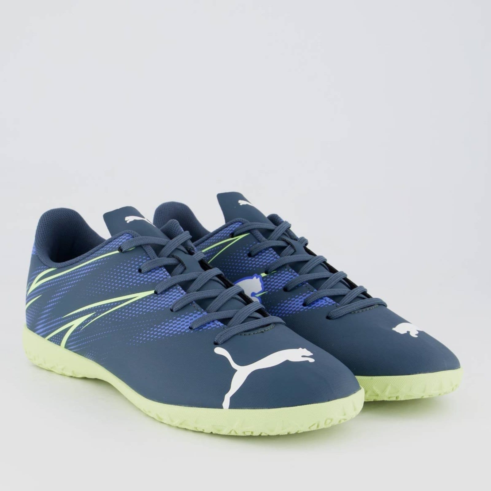 Vista 2 Chuteira Puma Attacanto BDP Futsal Marinho e Verde Puma azul marinho verde