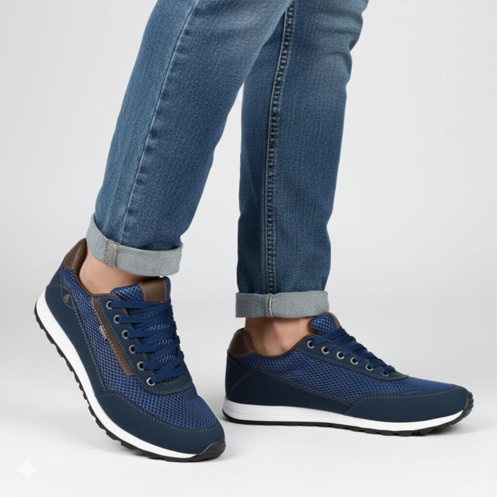 Vista 2 Kit Tênis Masculino Casual Jogging + Chinelo Danper + Carteira + Relógio Digital Sapatofran preto