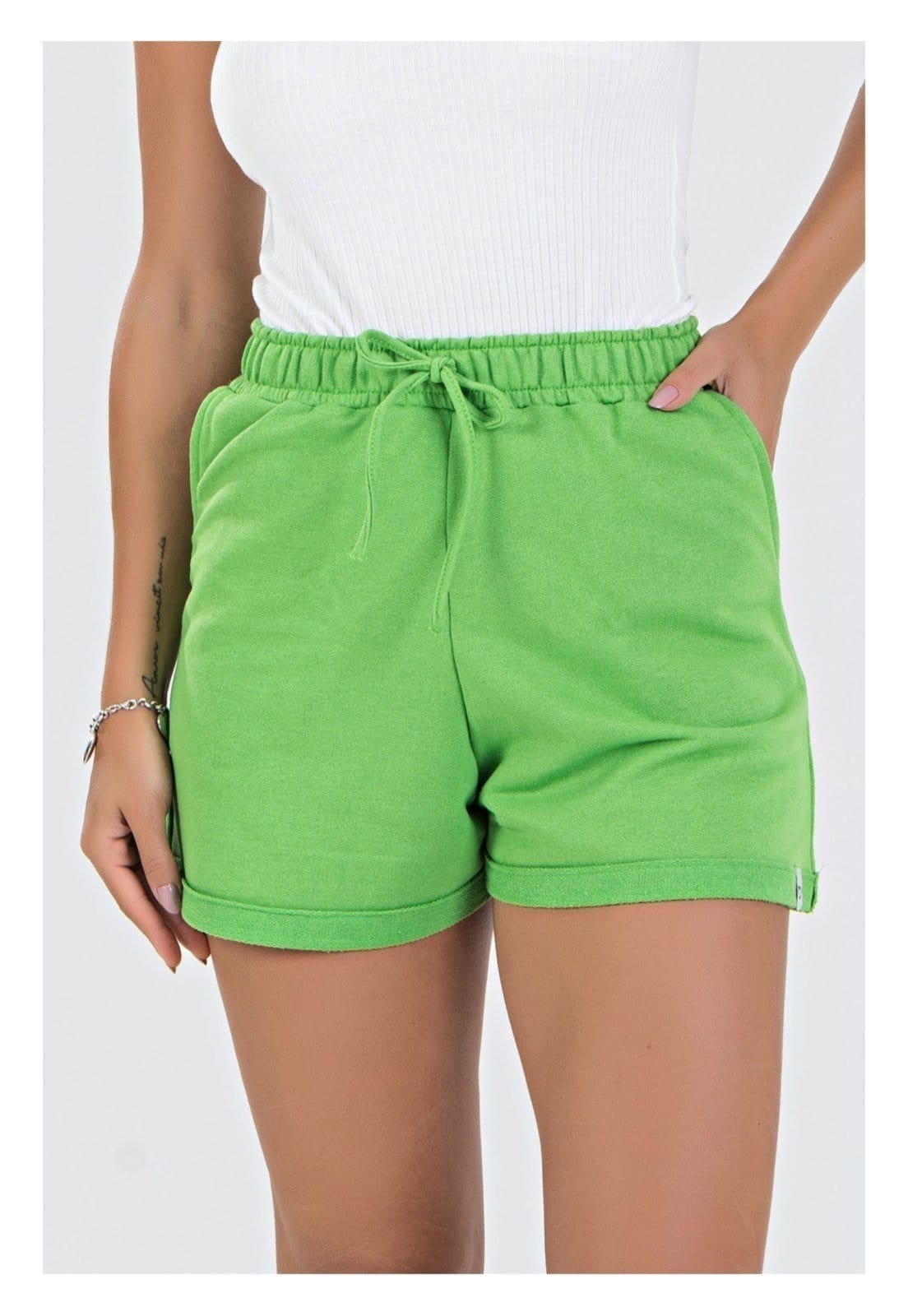 Short Moletinho com Bolso