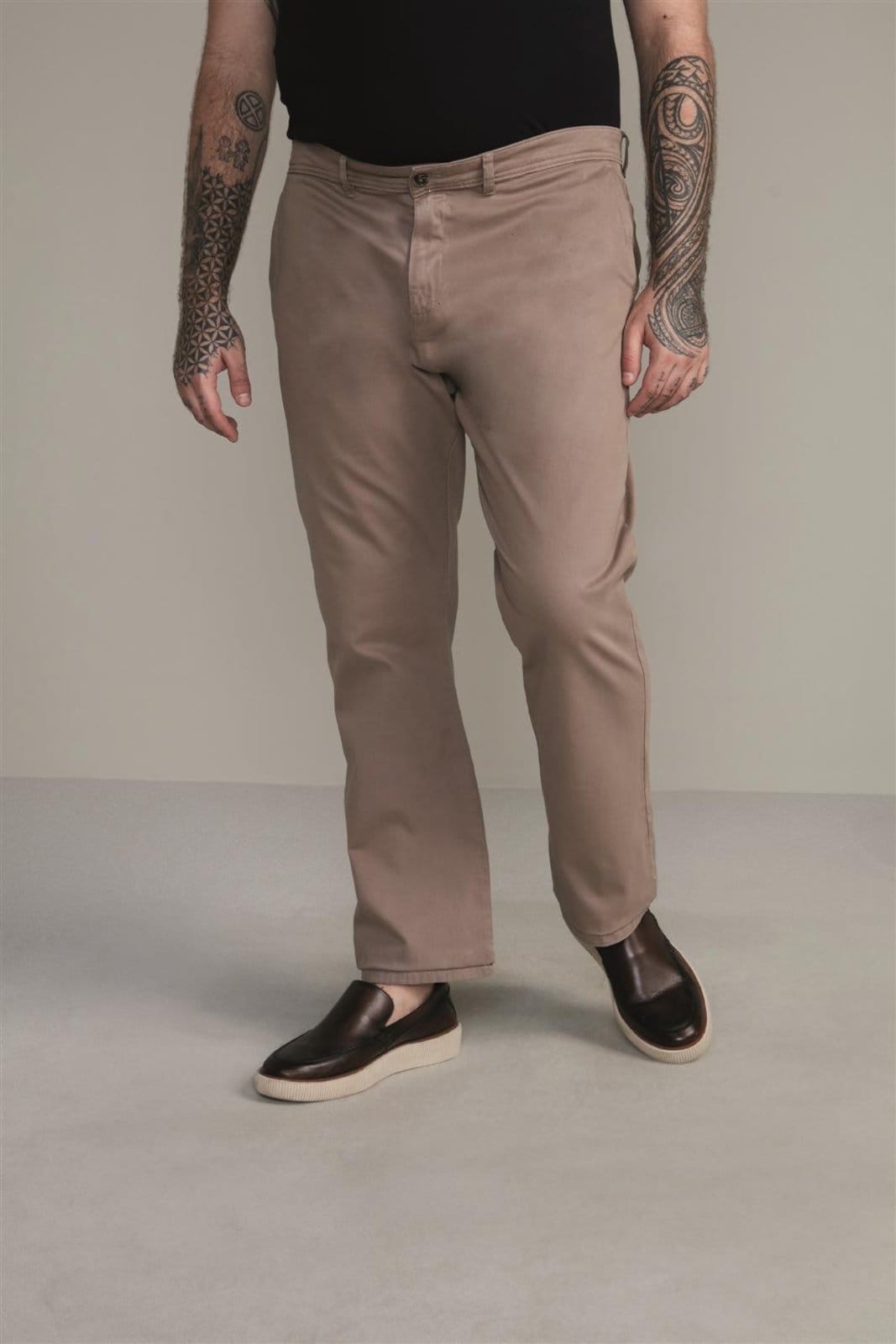 Vista principal HIGHSTIL Calça Chino Comfort - Khaki HIGHSTIL verde oliva khaki