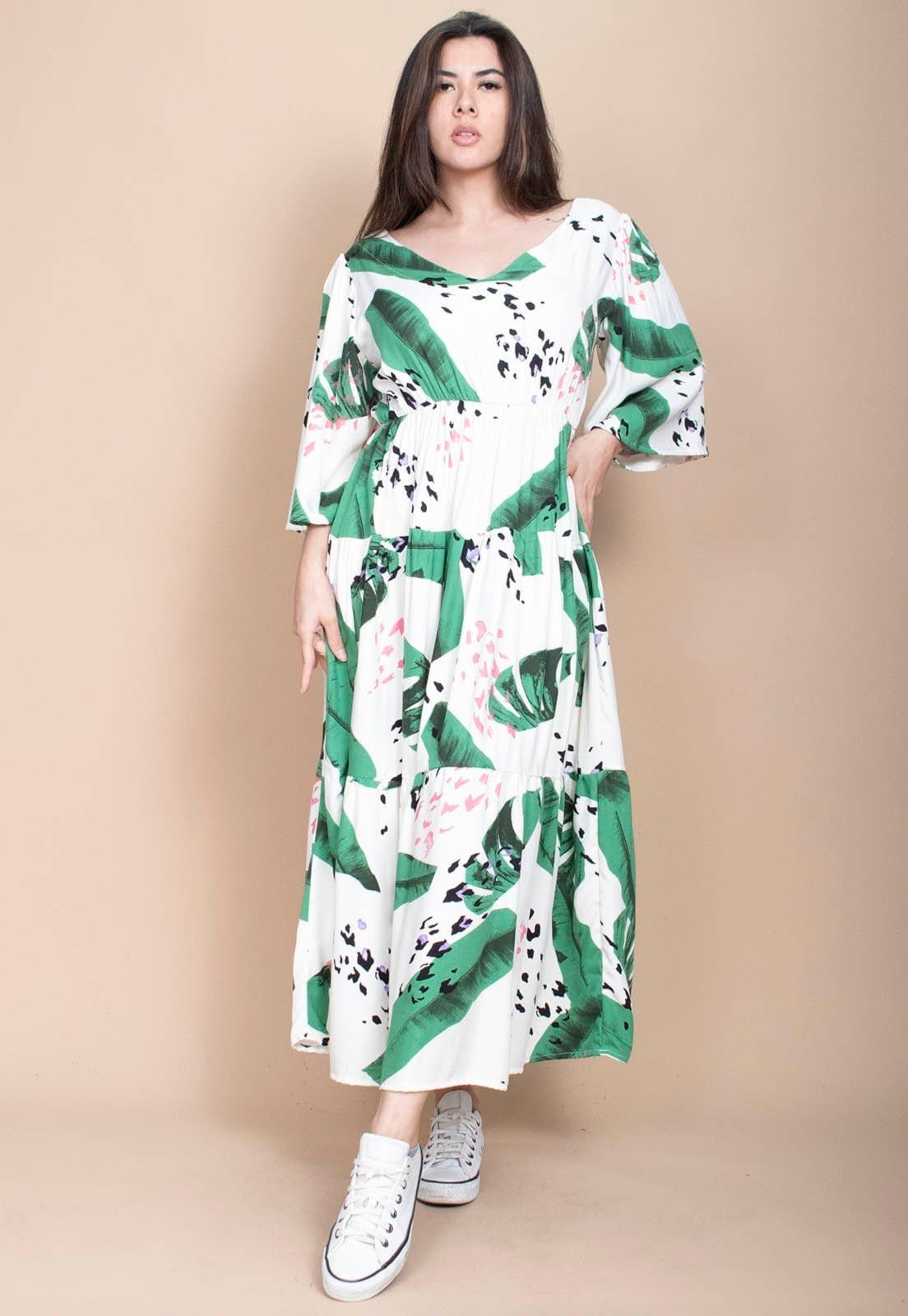 Vista 2 Vestido Longo Cabanafree Plano com Manga e Camadas Estampa Folhagem Poética Cabanafree estampado/preto/verde