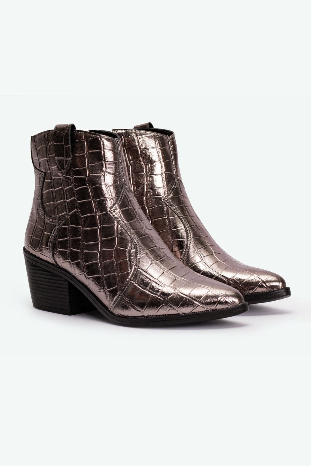 Vista 2 Bota Western Country Bico Fino Com Zíper Salto Grosso Cano Curto Croco Metalizado Suzana Santos prata